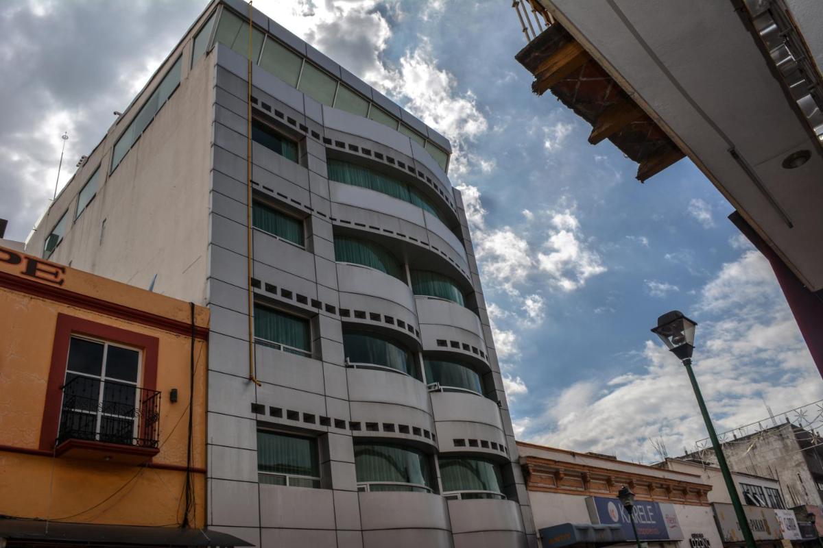 Hotel María Isabel - Image 1