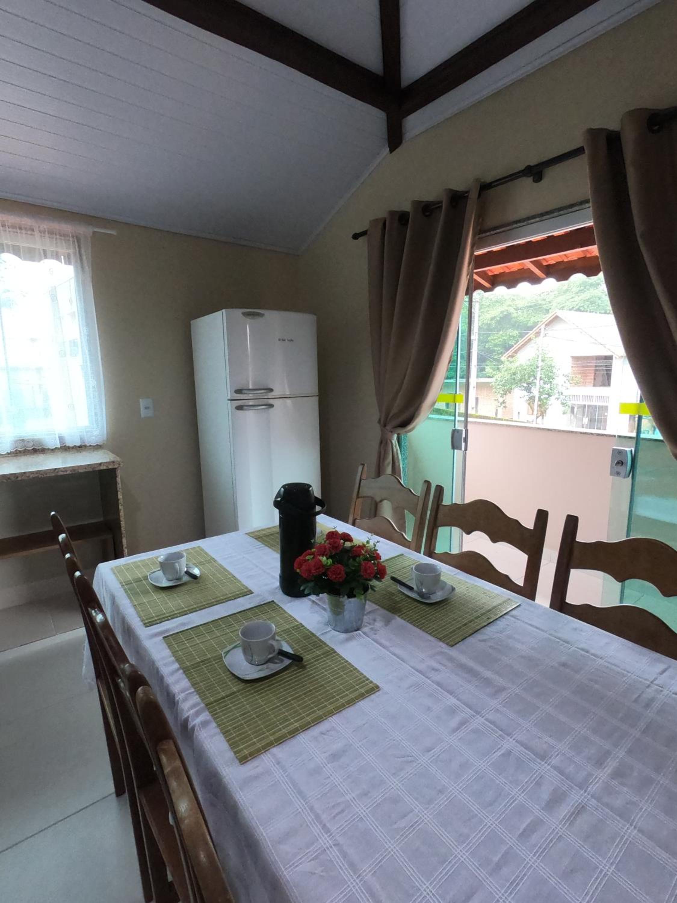 Recanto Guarassol Apartamentos view 3