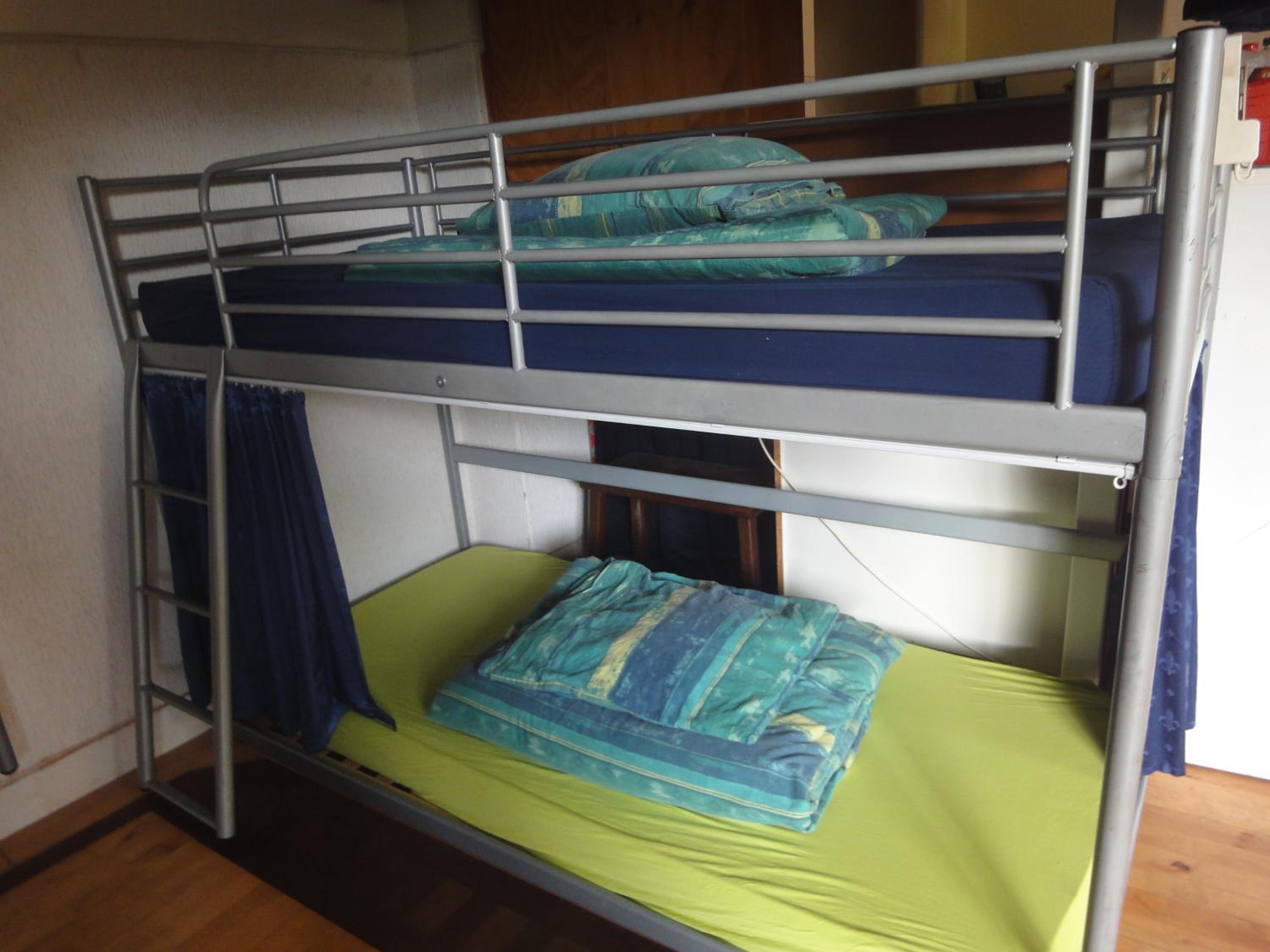 Frank's Backpackers view 5