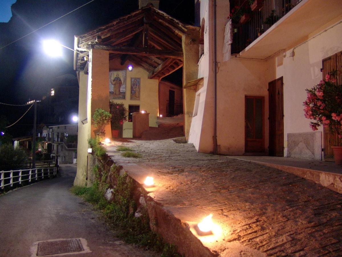 Photo 43