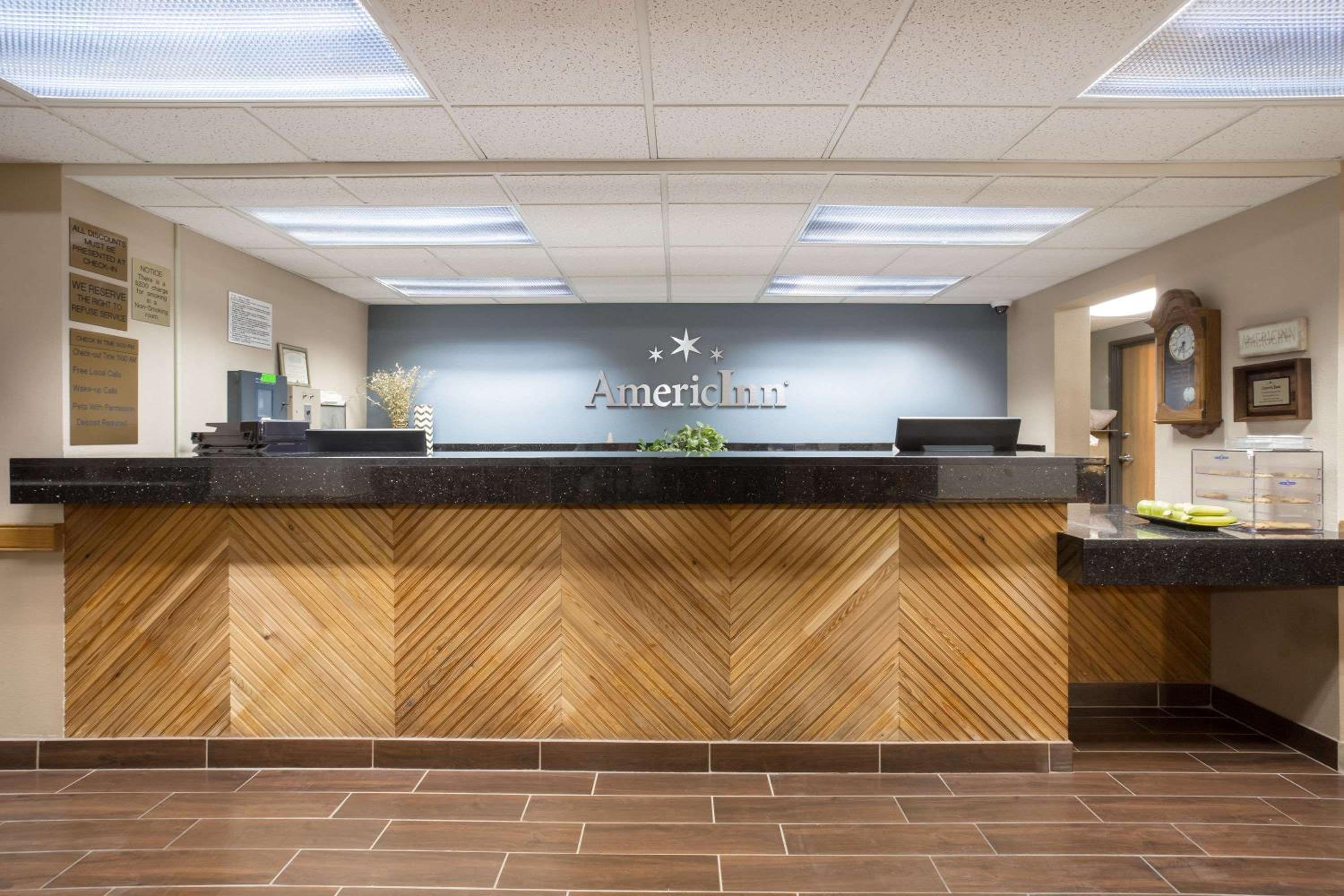 AmericInn by Wyndham Sioux City view 3