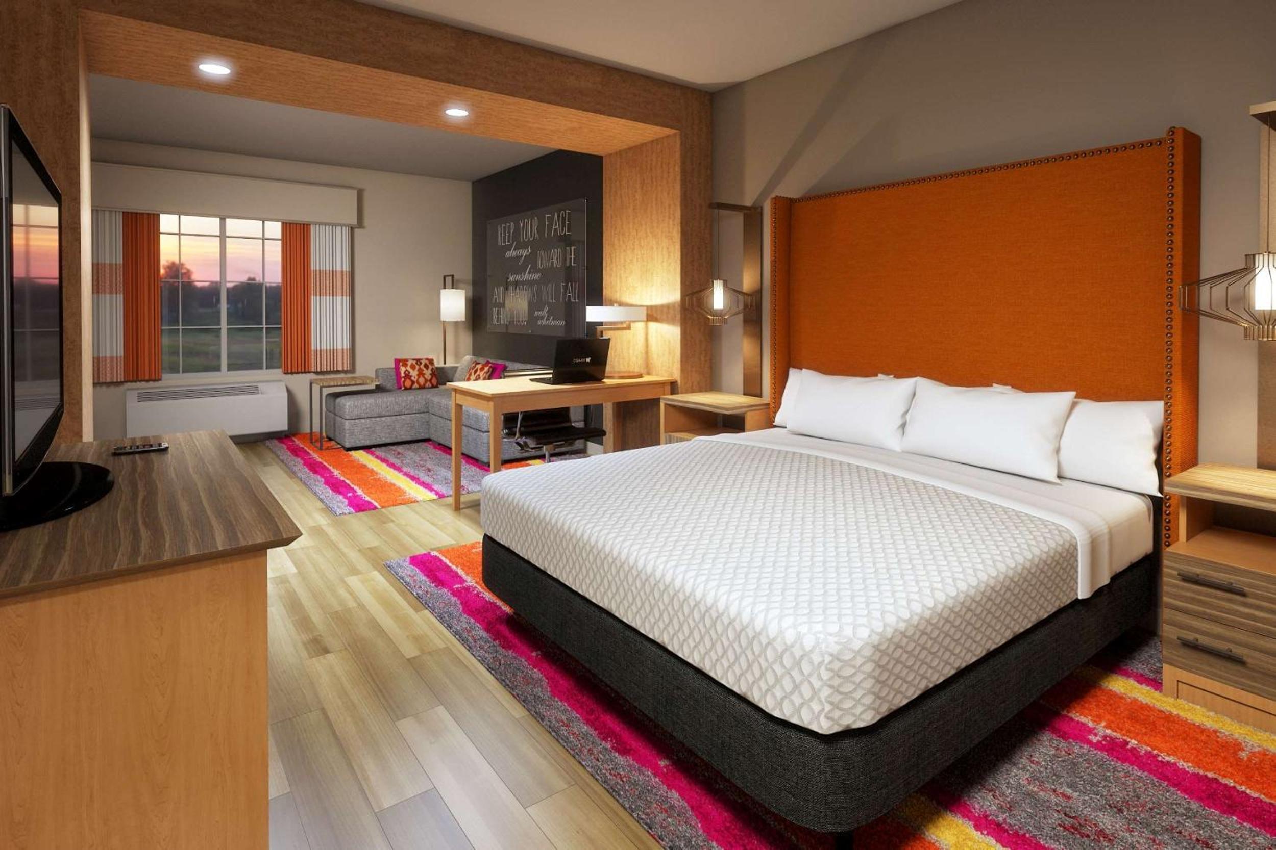 Dallas / Fort Worth Vacations - La Quinta Inn  Suites by Wyndham Lewisville - Property Image 1