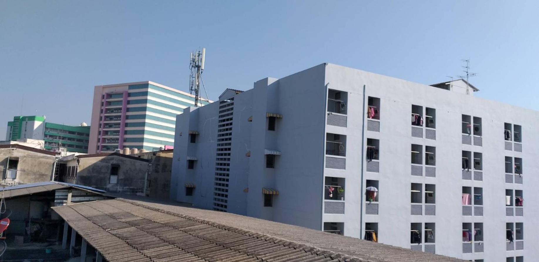 Benjamas hostels