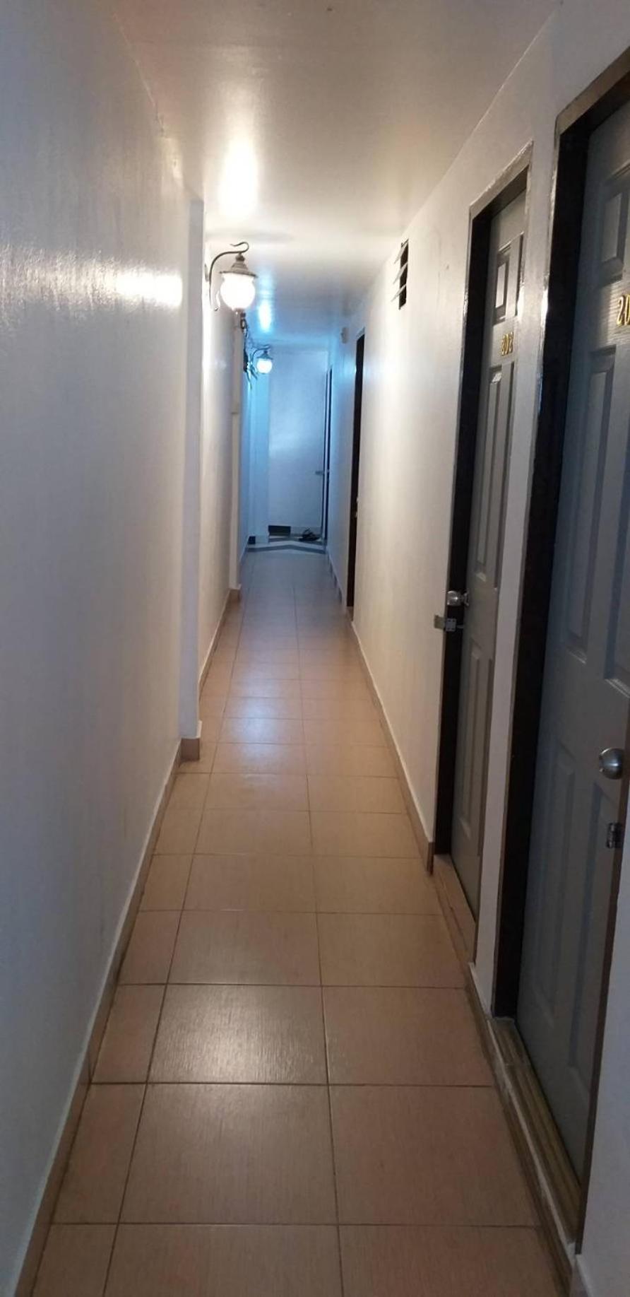 Benjamas hostels