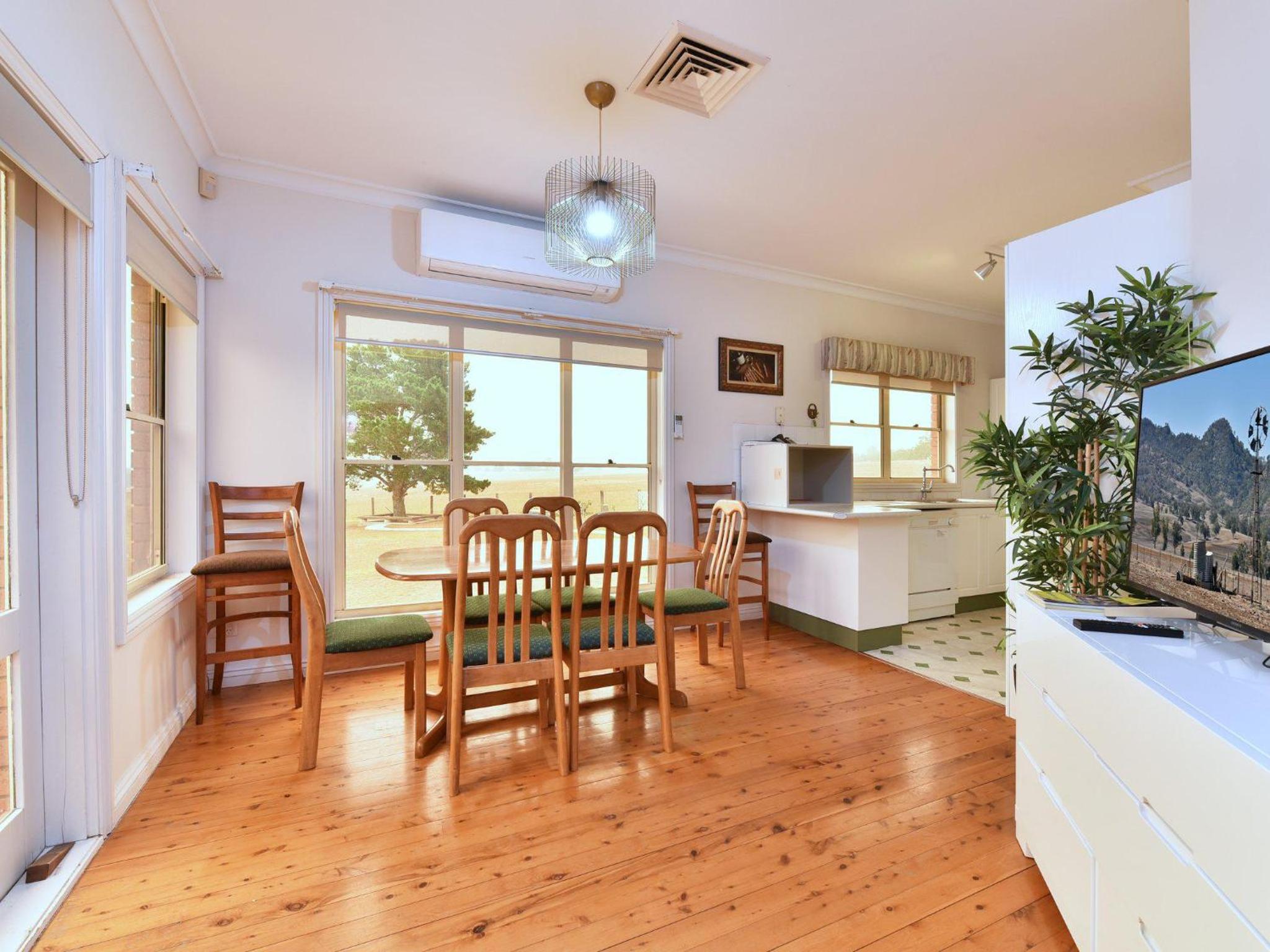 King Retreat Estate - close proximity to Bimbadgen and Hope Estate concerts