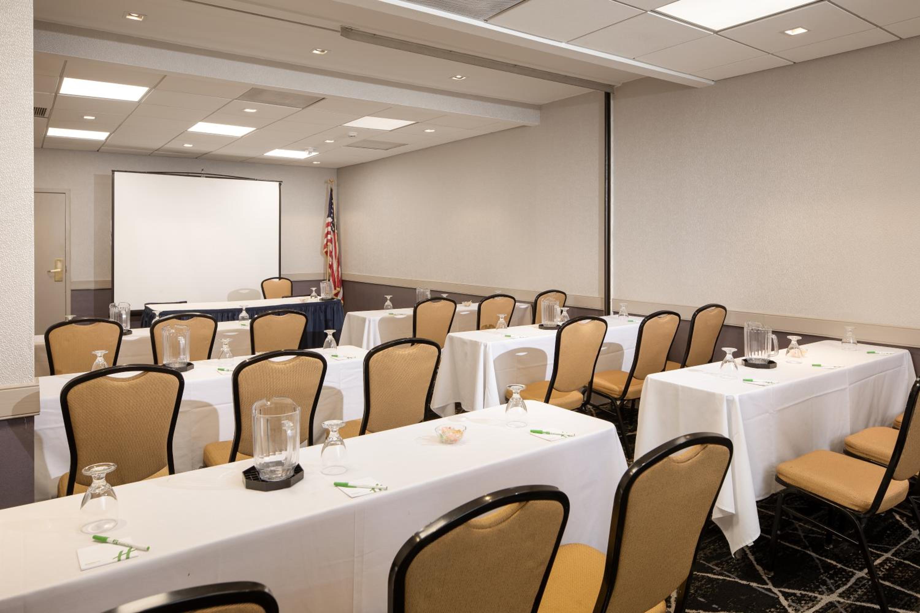 Holiday Inn Washington-College Pk I-95 - Property Image 11