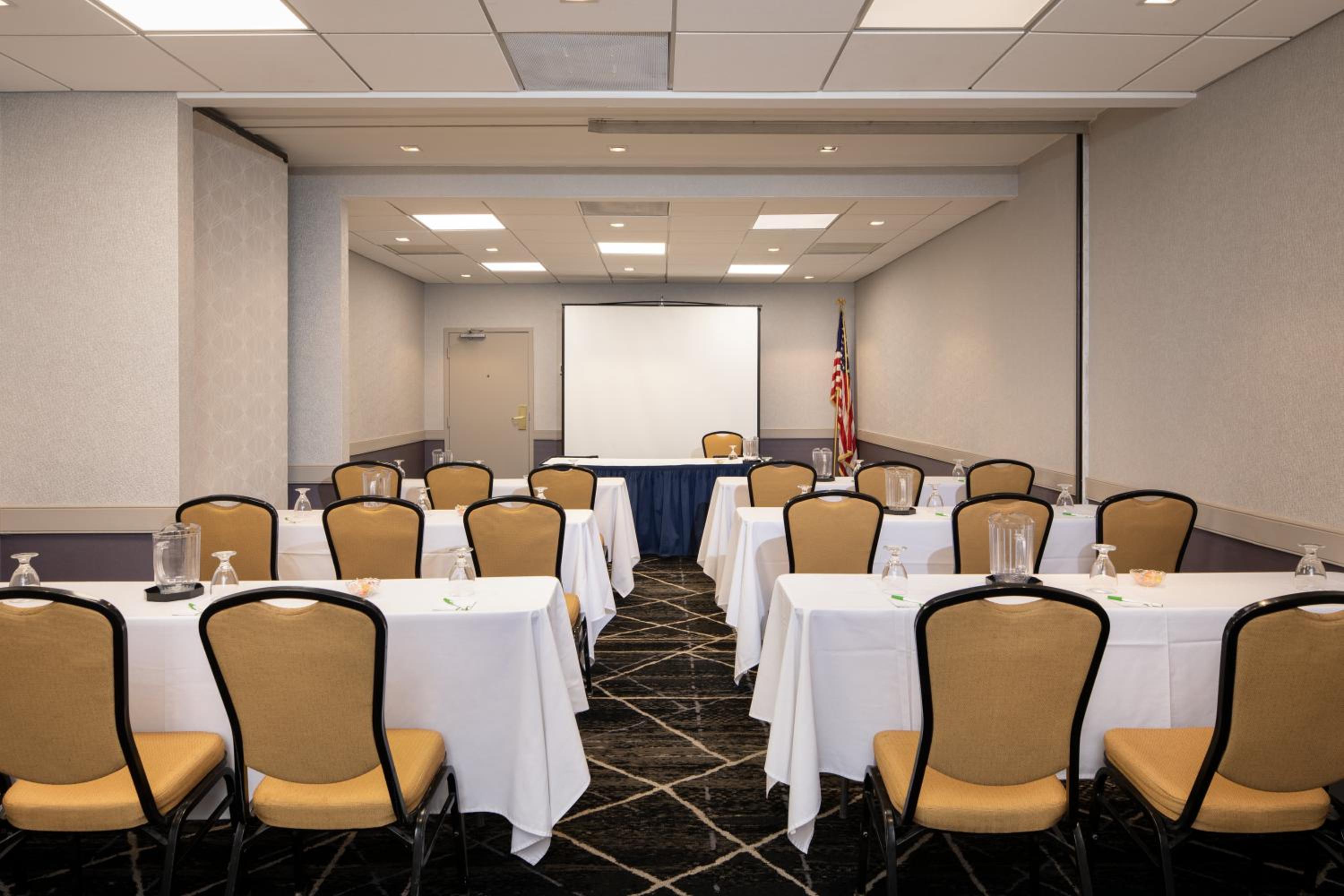 Holiday Inn Washington-College Pk I-95 - Property Image 8