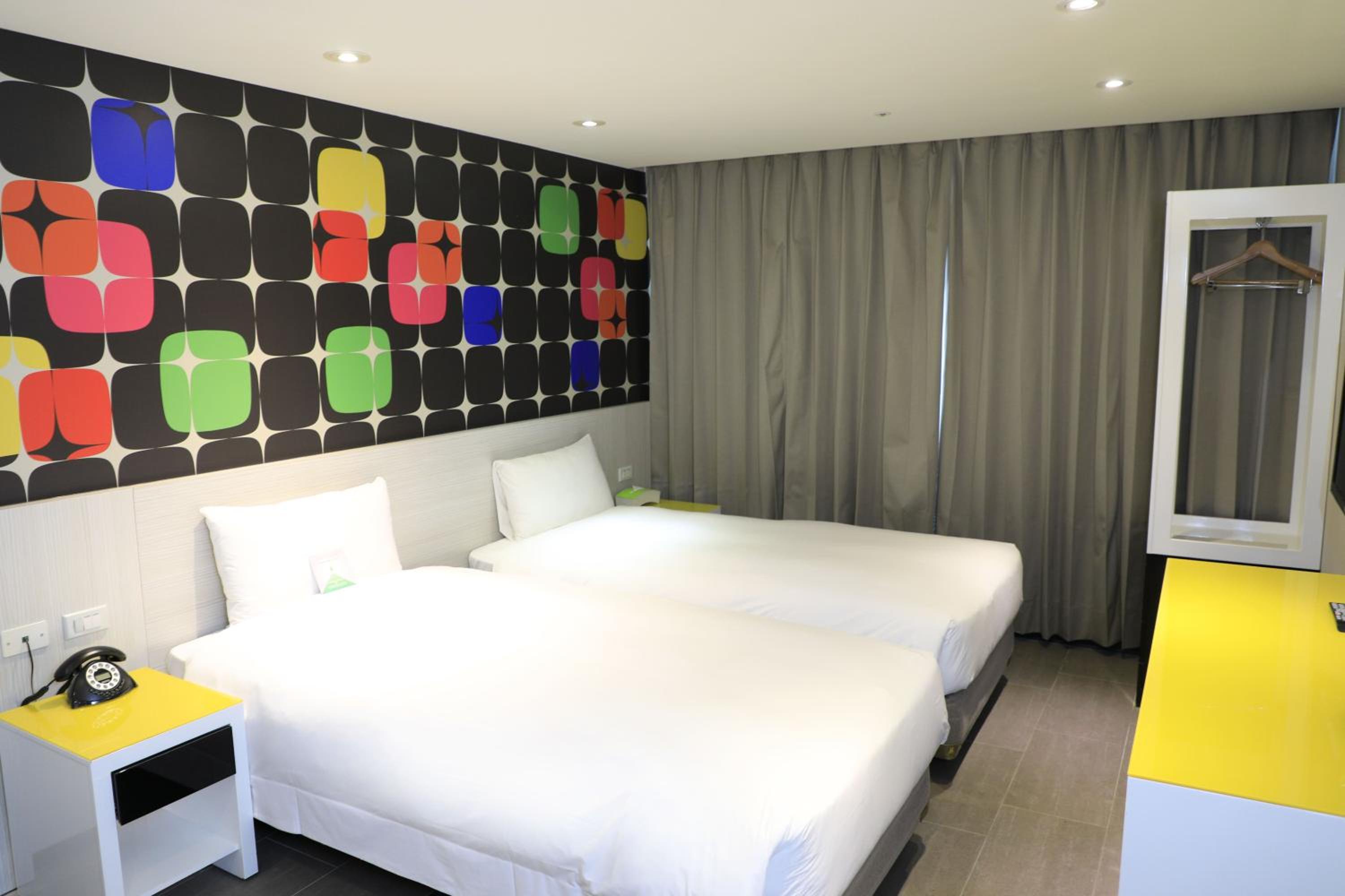 Wholesome Hotel