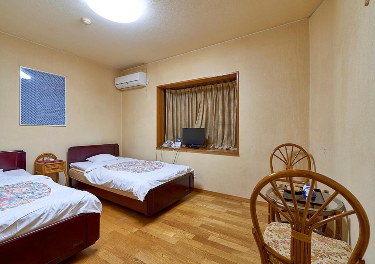 Shinwaka Lodge