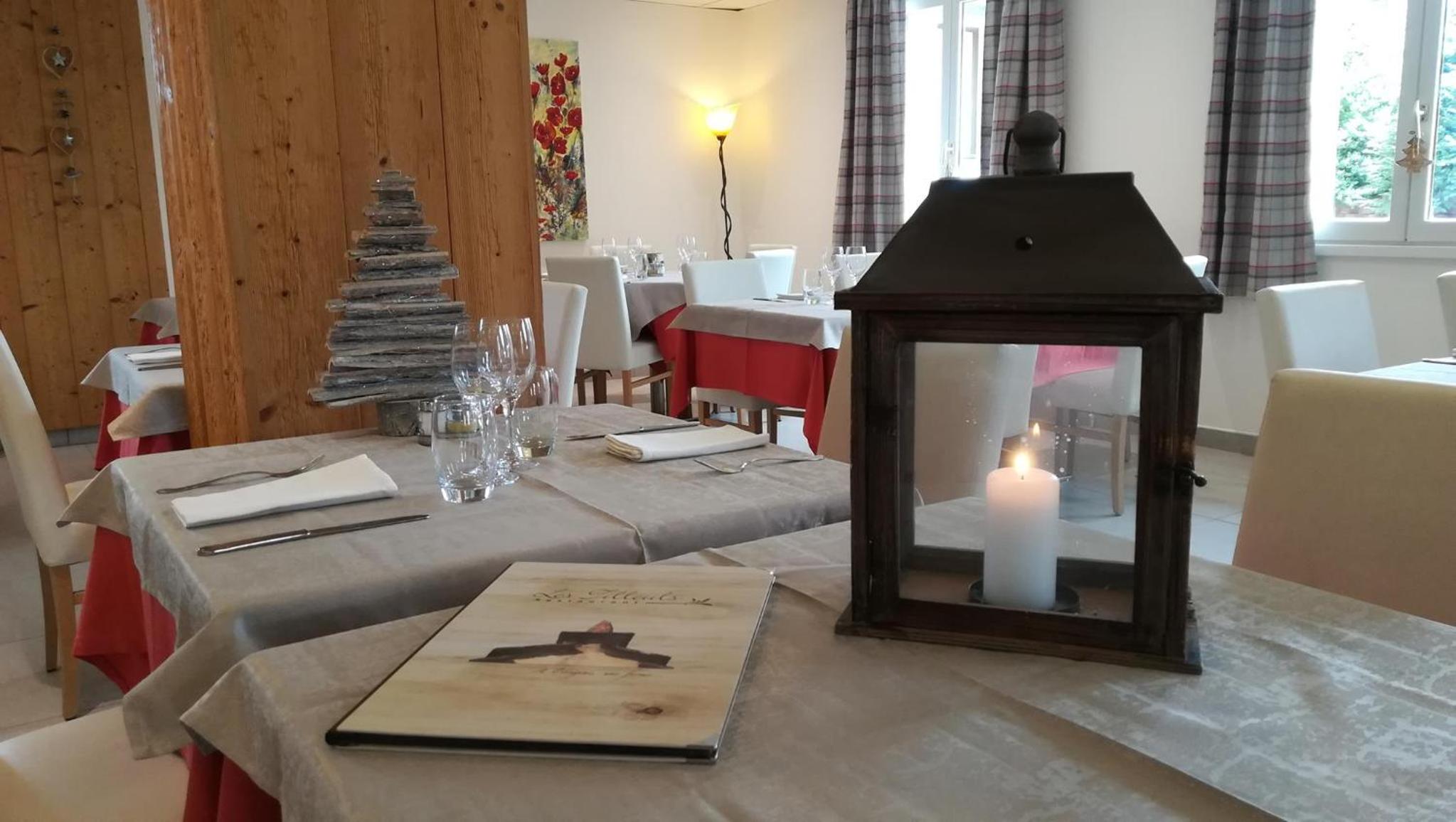 restaurant