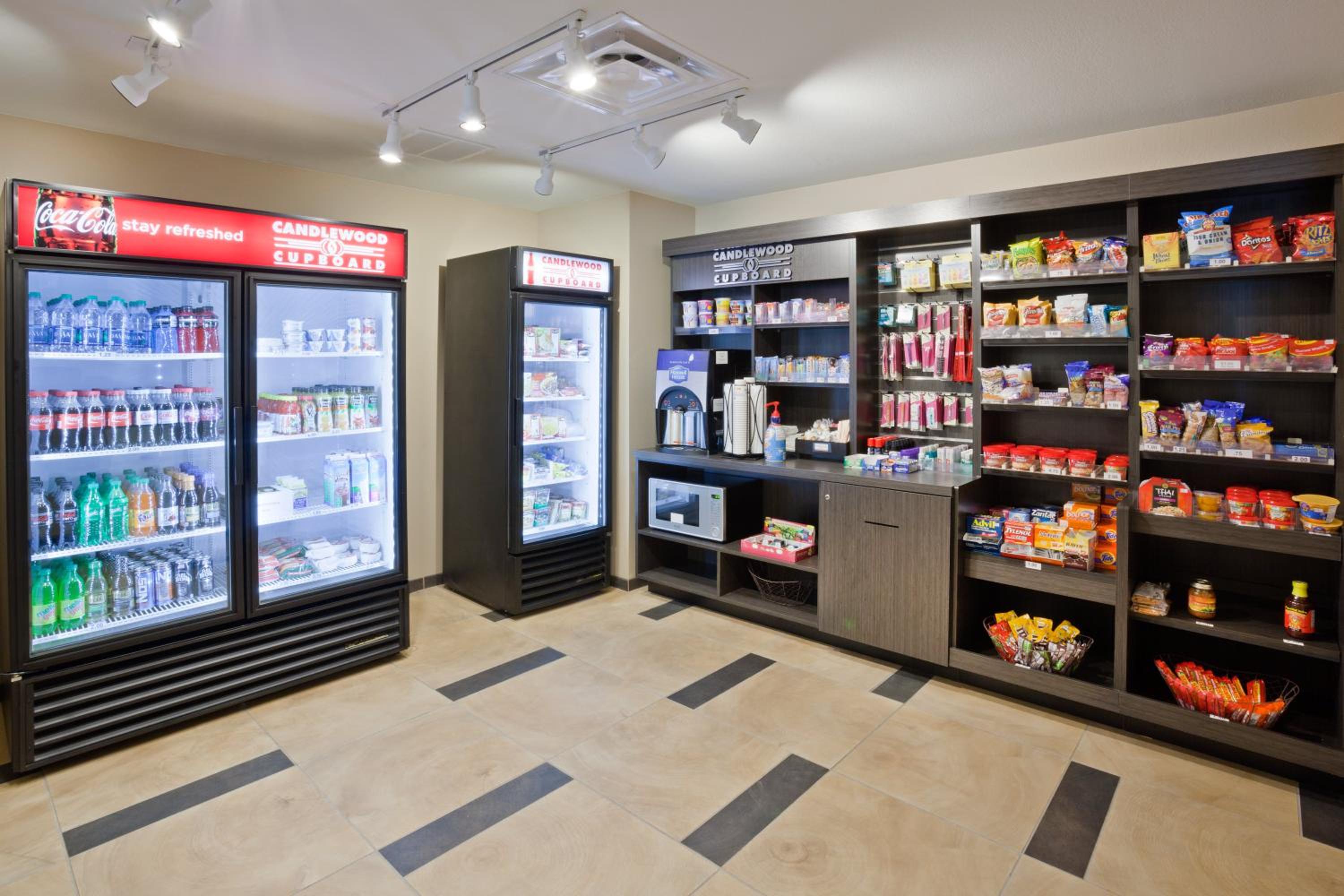 Dickinson Vacations - Candlewood Suites Dickinson, an IHG Hotel - Property Image 5