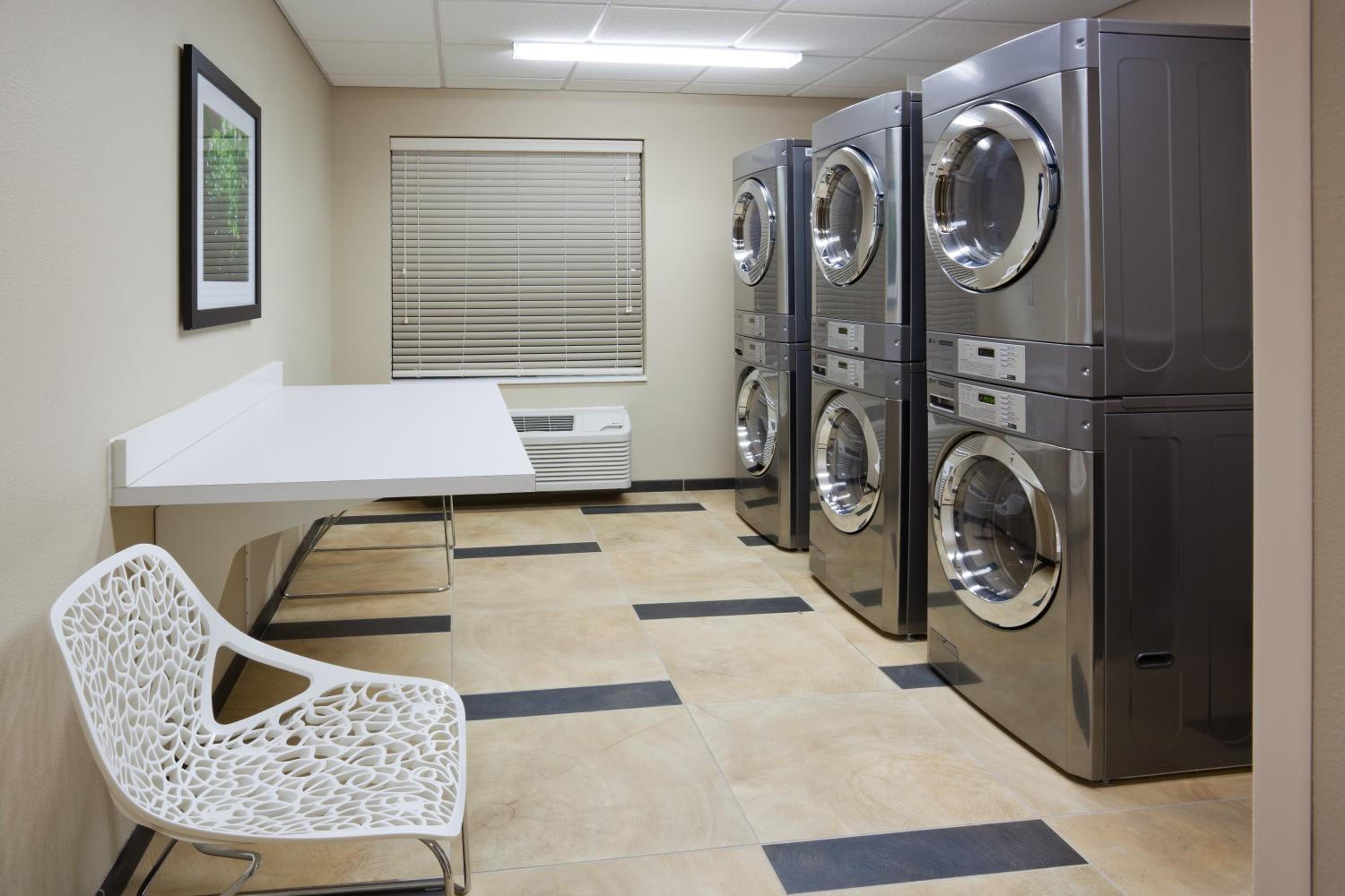 Dickinson Vacations - Candlewood Suites Dickinson, an IHG Hotel - Property Image 27