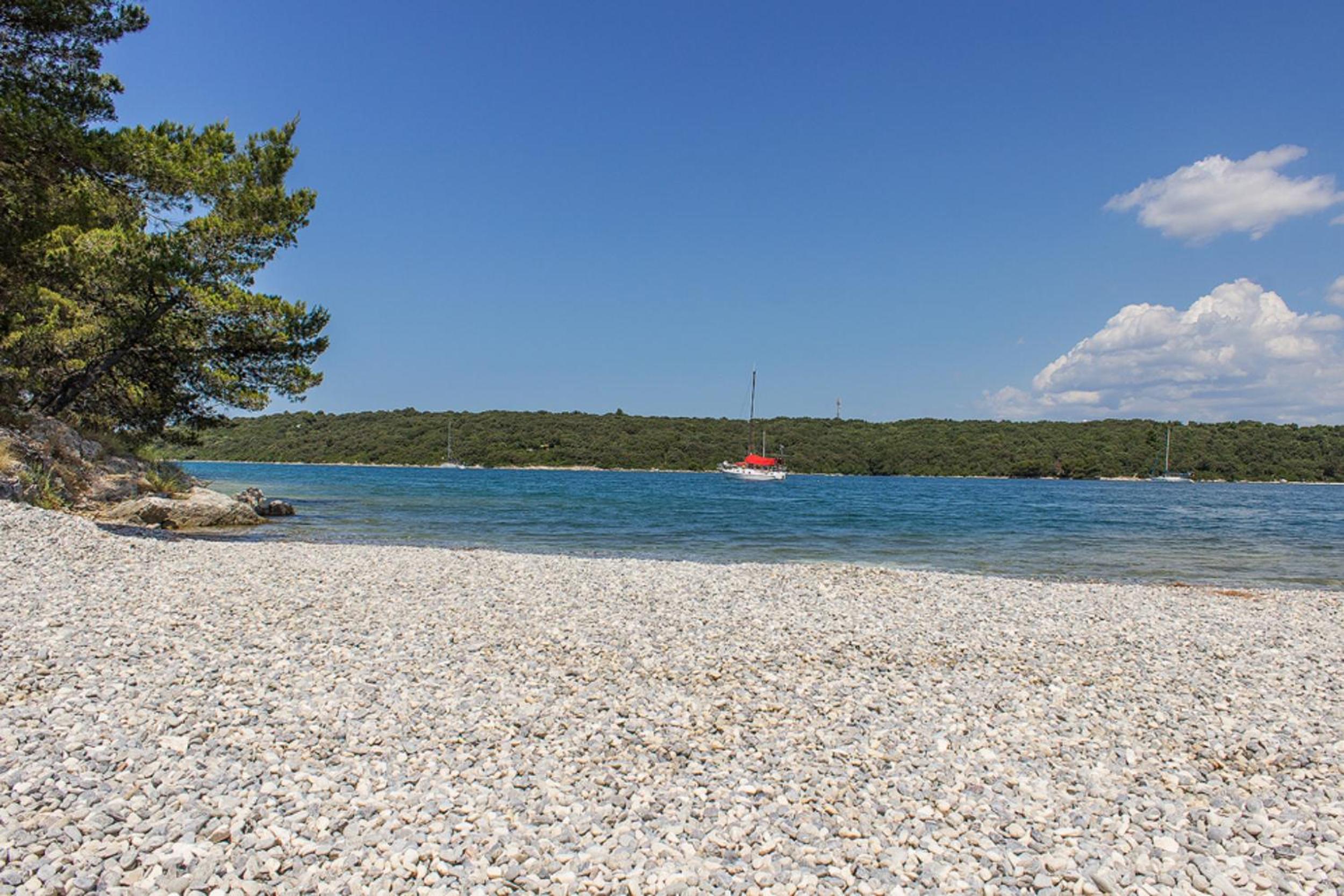 Complex of 2 villas Banjole-Mar with 2 private pools for up to 20 persons 200m from the beach - WiiBuk
