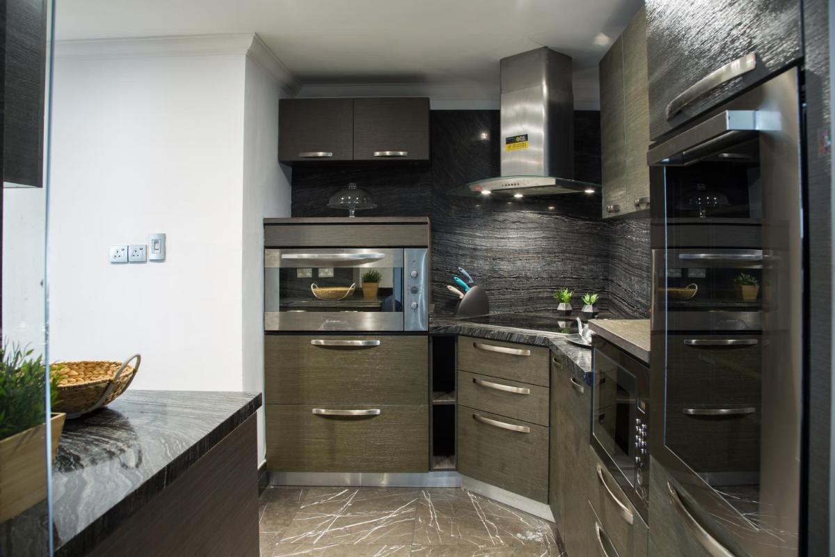 HiGuests - Unique Duplex Penthouse in JBR with Sea Views