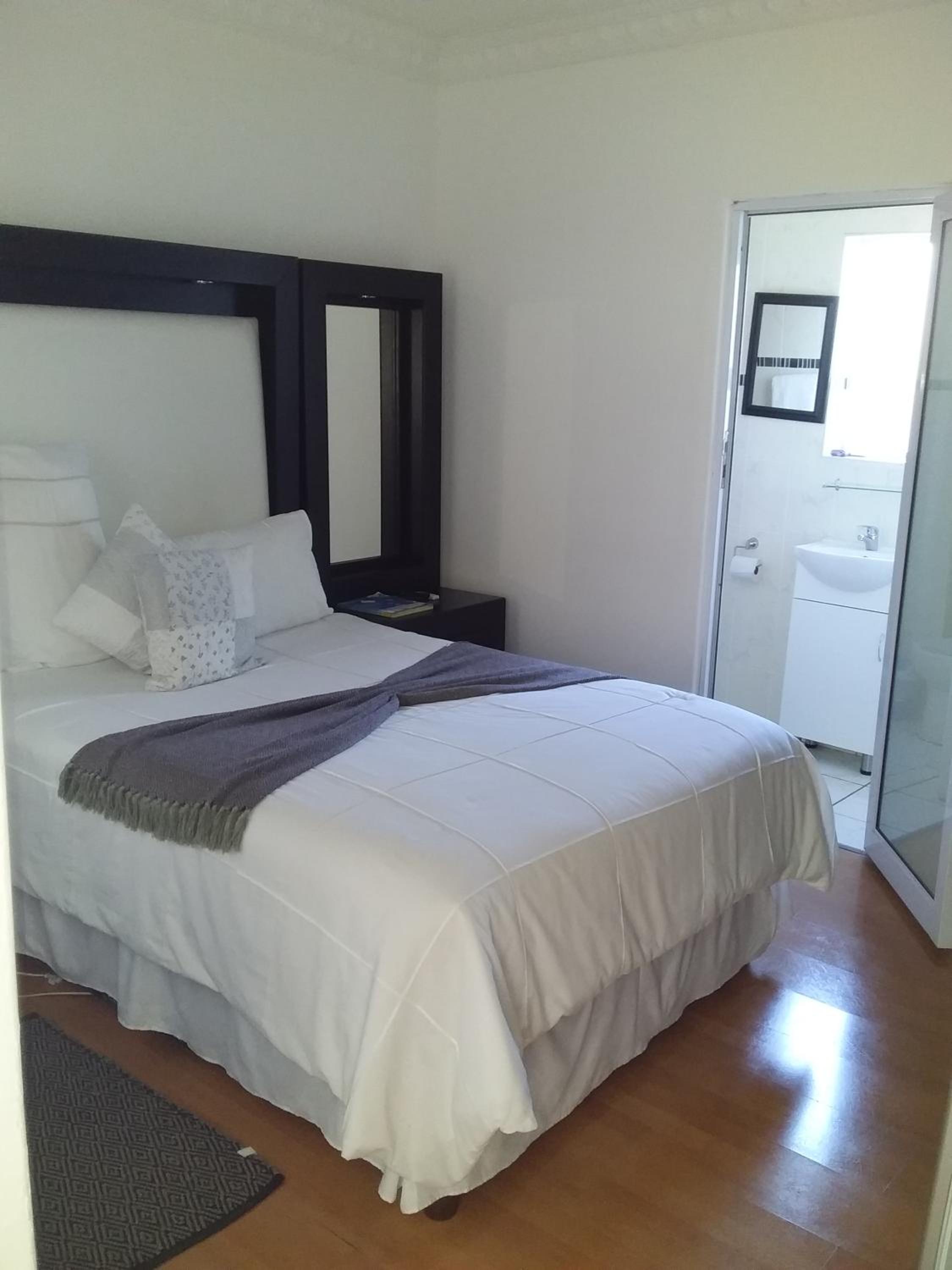 Mentor Guest house
