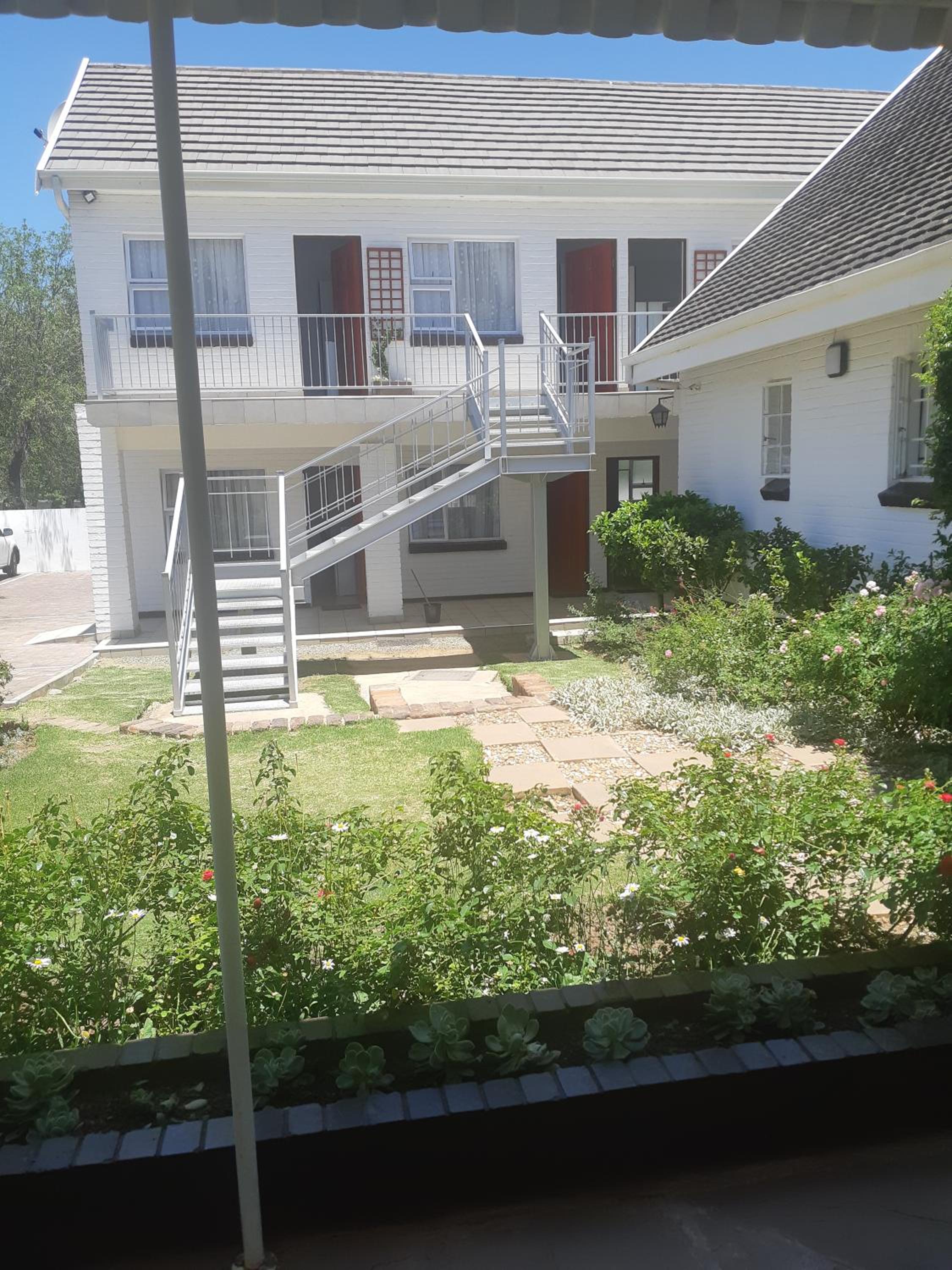 Mentor Guest house