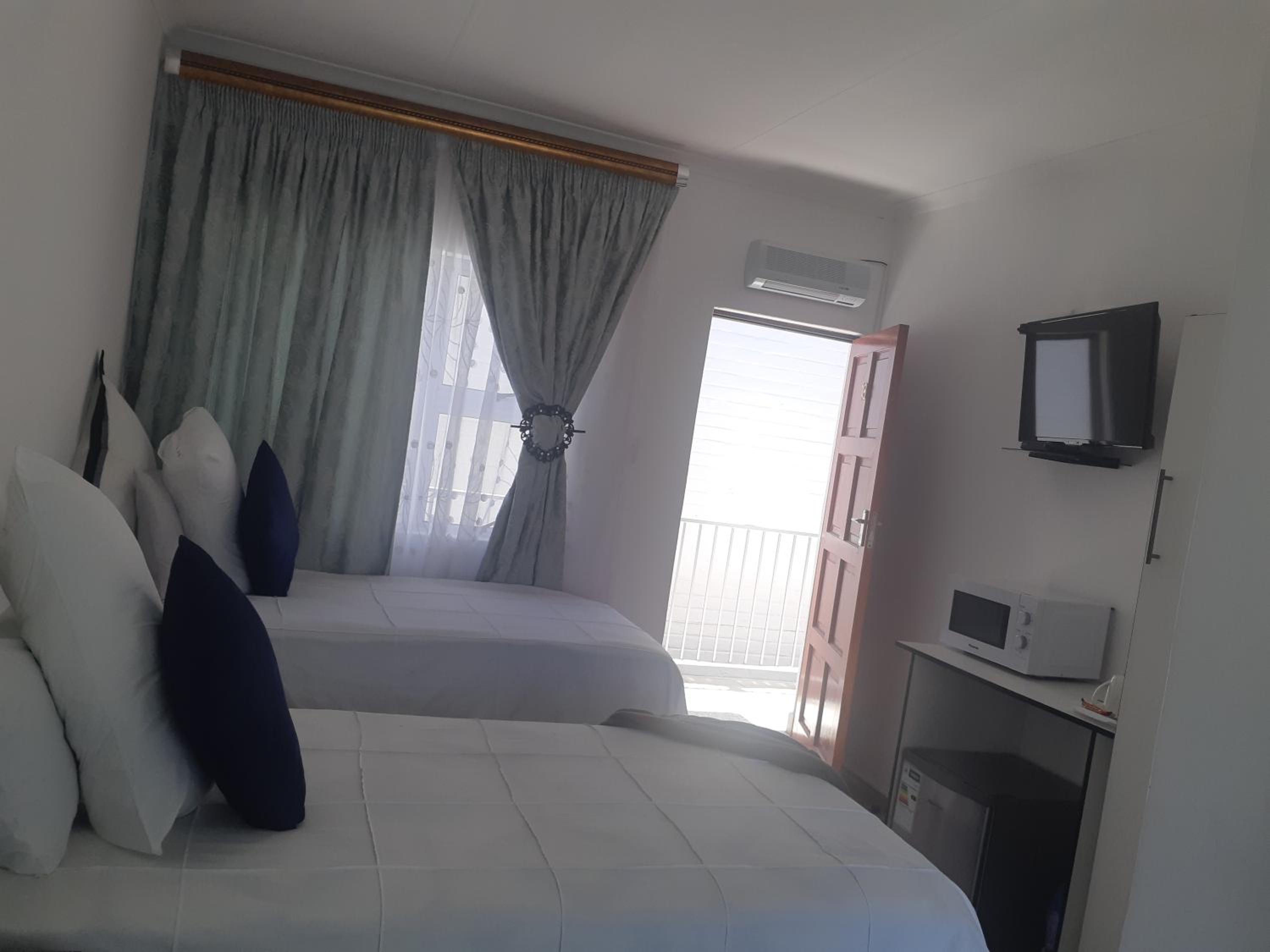 Mentor Guest house