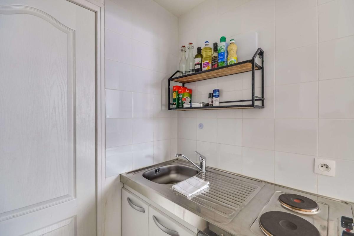GuestReady - Charming Flat - 6 mins to Gare Du Nord Metro