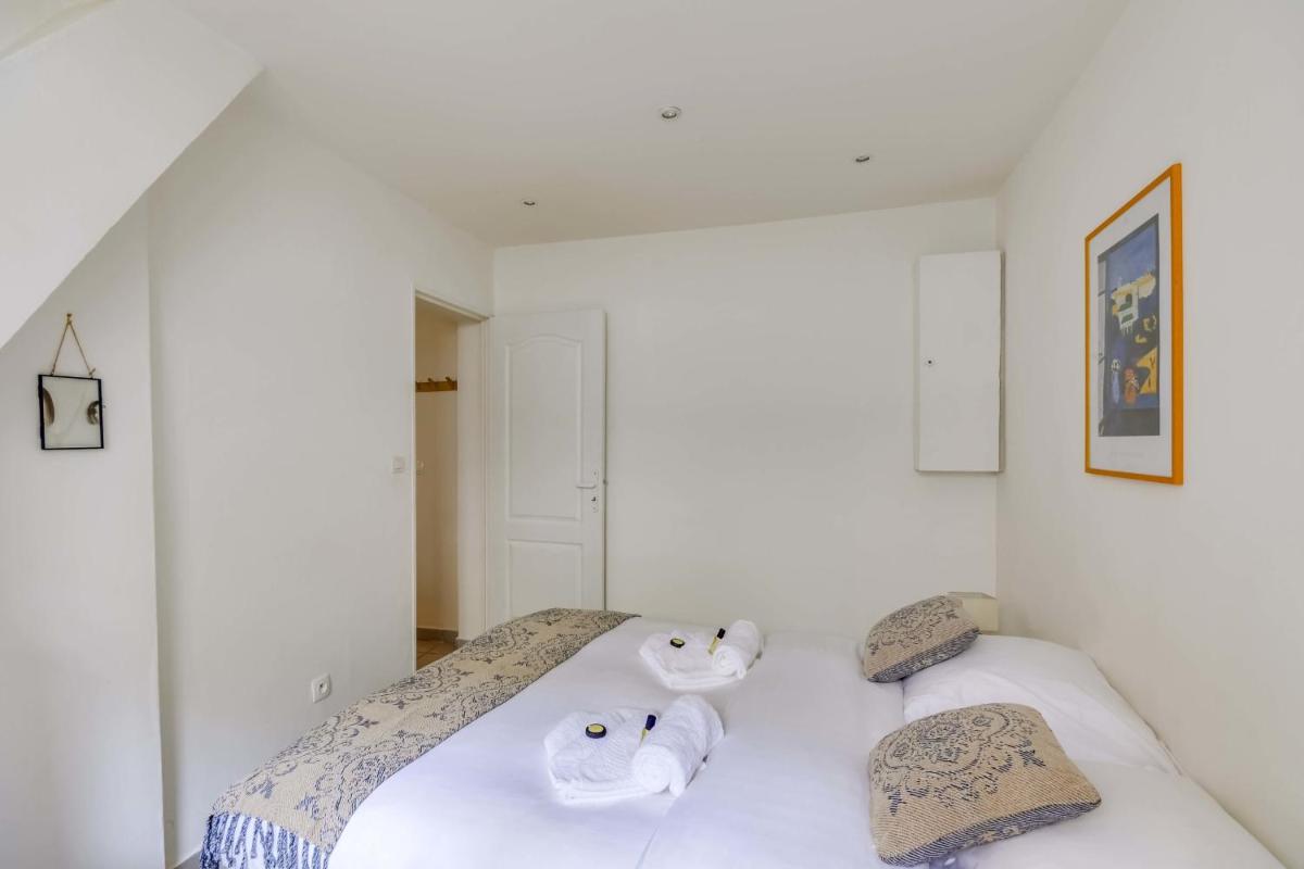 GuestReady - Charming Flat - 6 mins to Gare Du Nord Metro