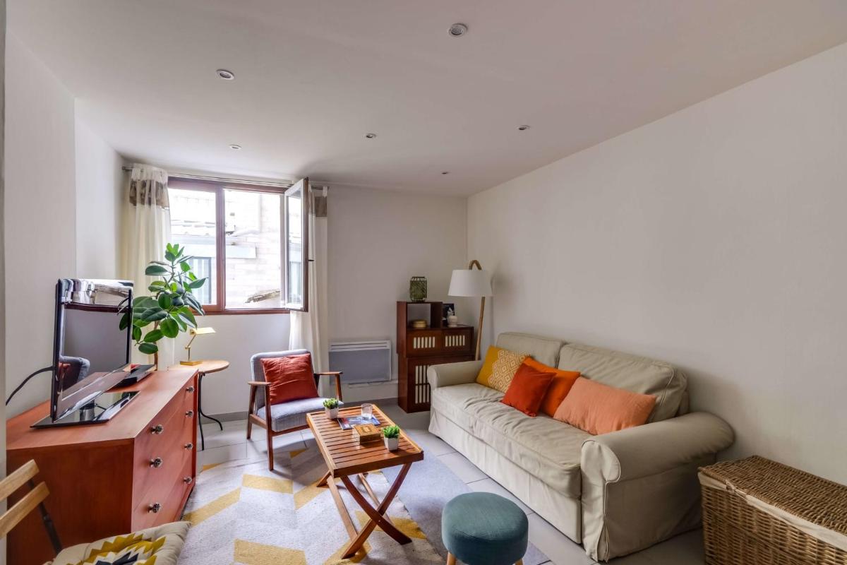 GuestReady - Charming Flat - 6 mins to Gare Du Nord Metro