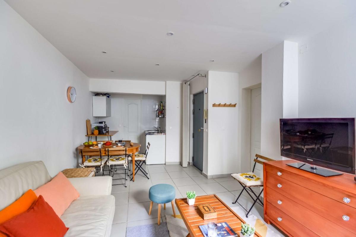 GuestReady - Charming Flat - 6 mins to Gare Du Nord Metro