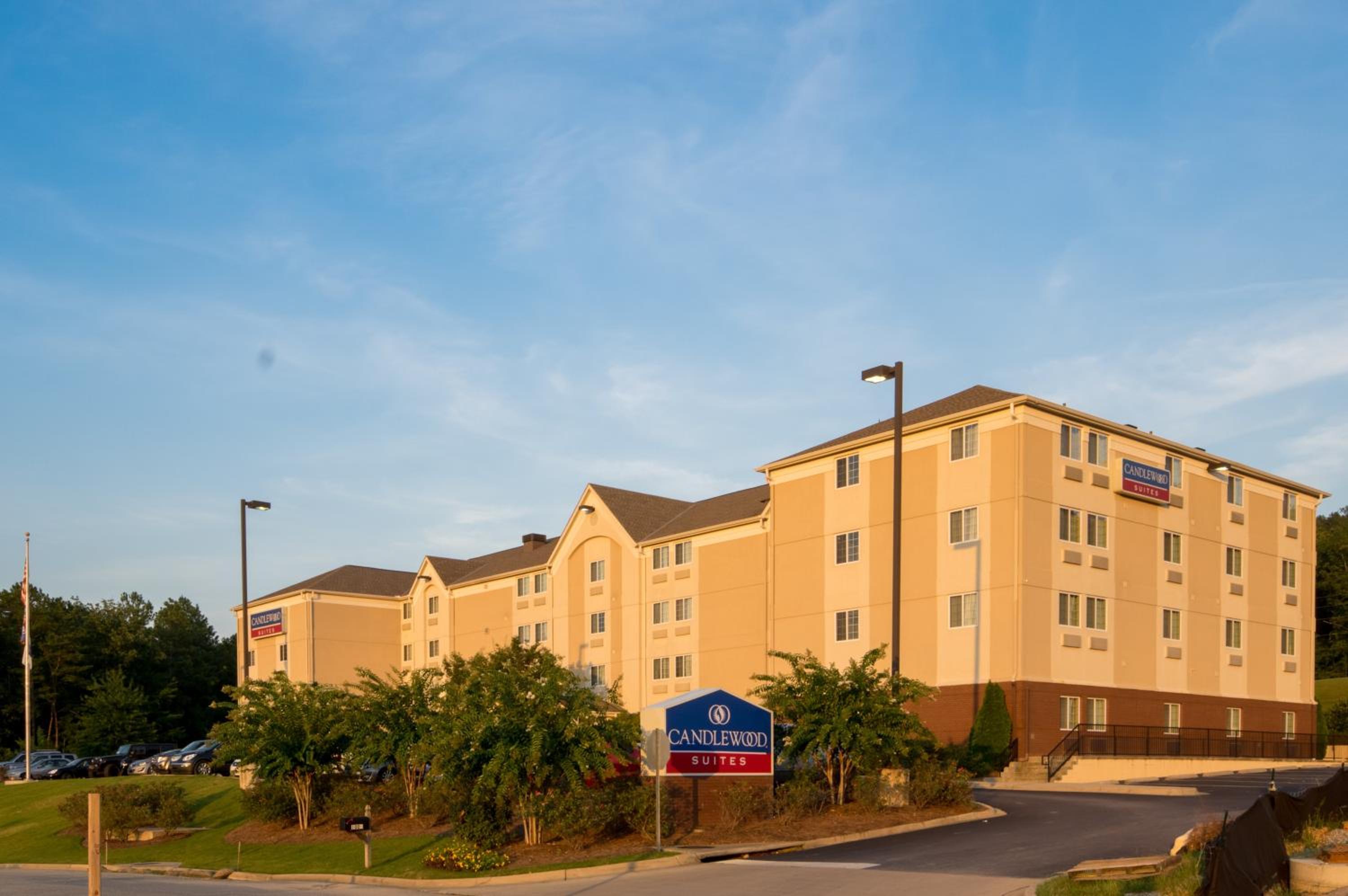 Birmingham Vacations - Candlewood Suites Alabaster, an IHG Hotel - Property Image 1