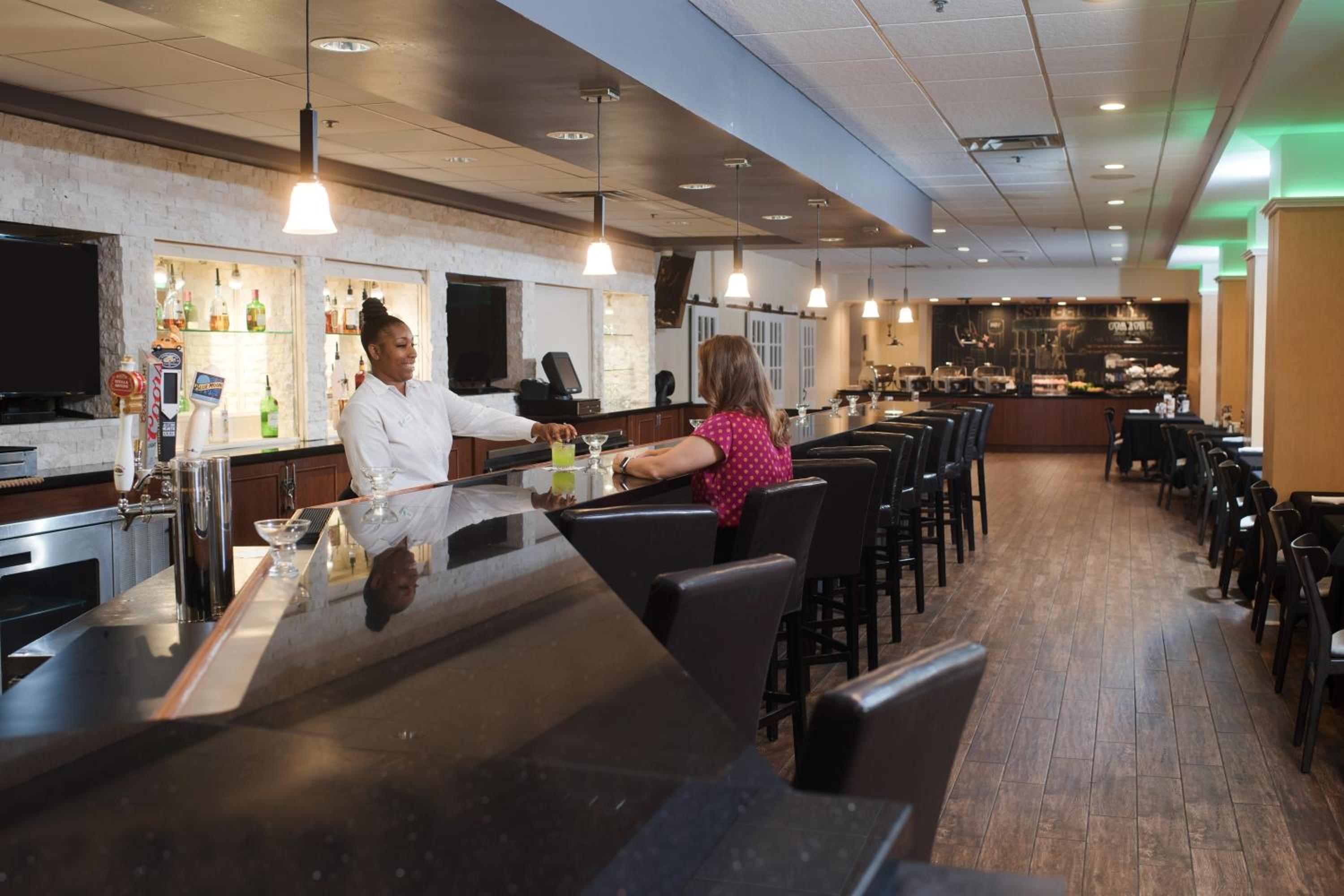 Birmingham Vacations - Holiday Inn Birmingham-Airport, an IHG Hotel - Property Image 3