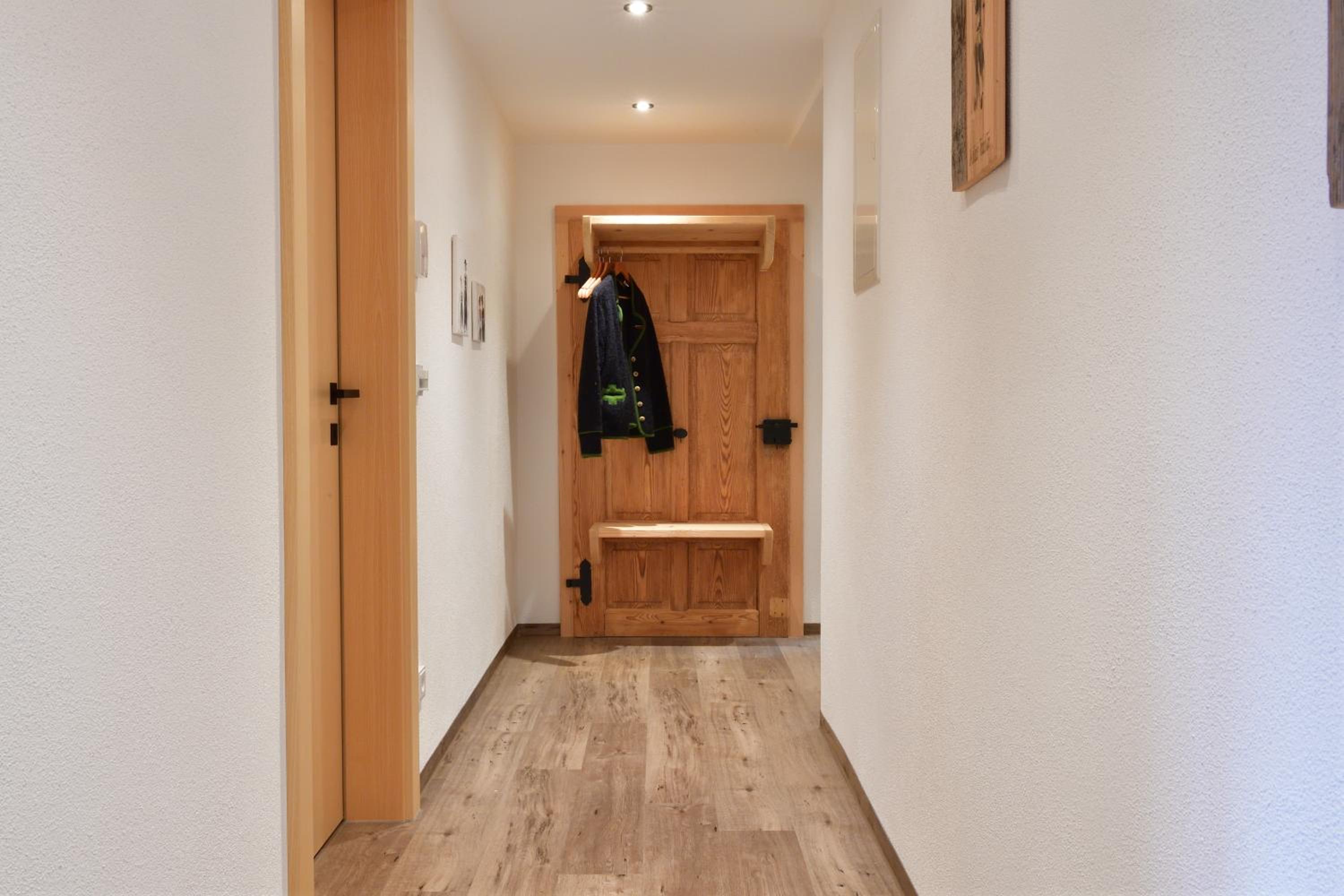 Photo 38
