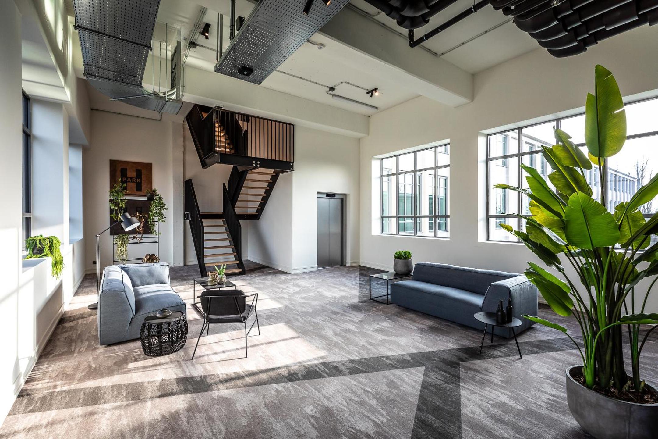 meeting & event spaces