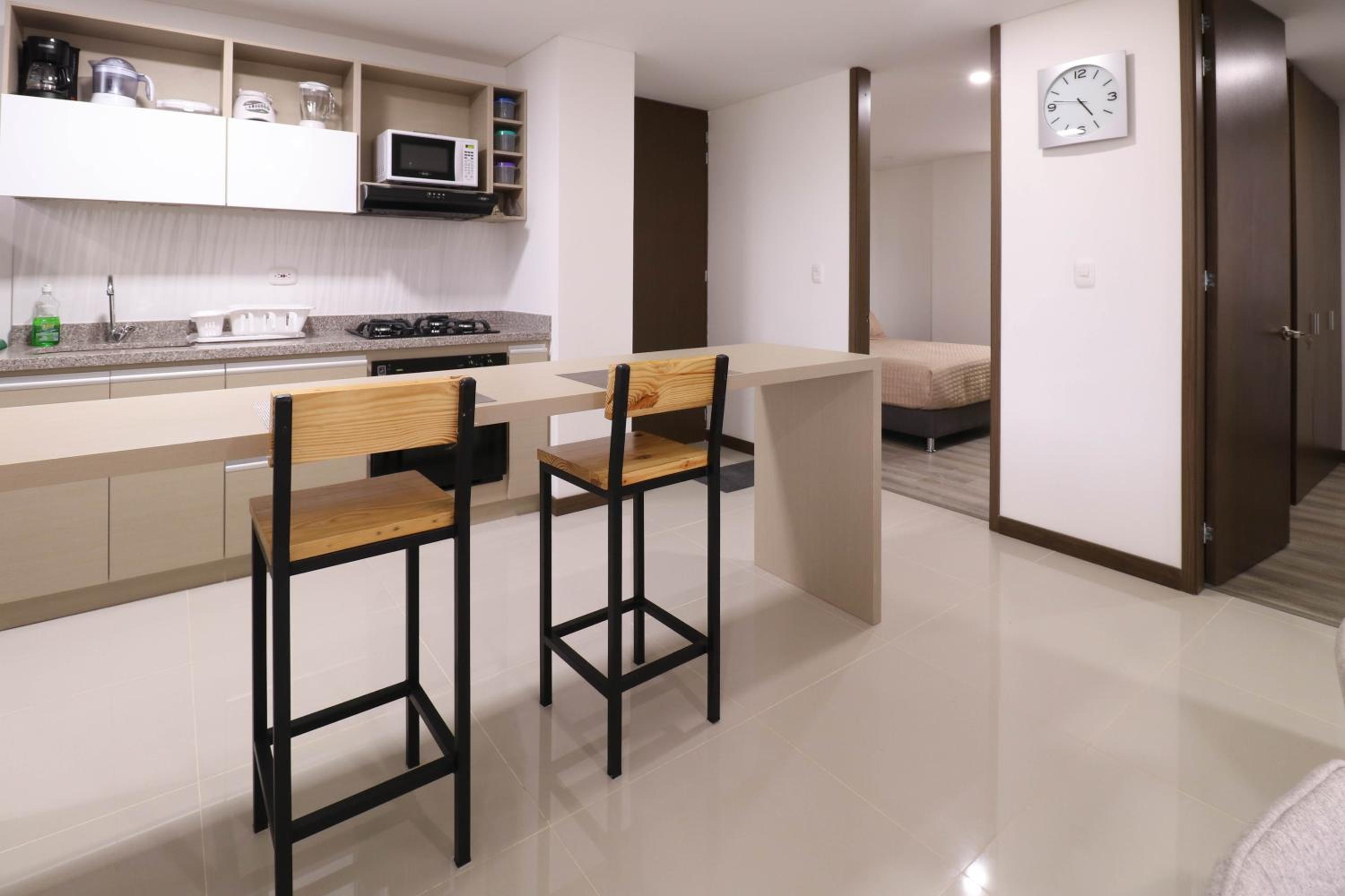 Apartamento Hermoso y Exclusivo en el Norte, Apto 1307 T-2
