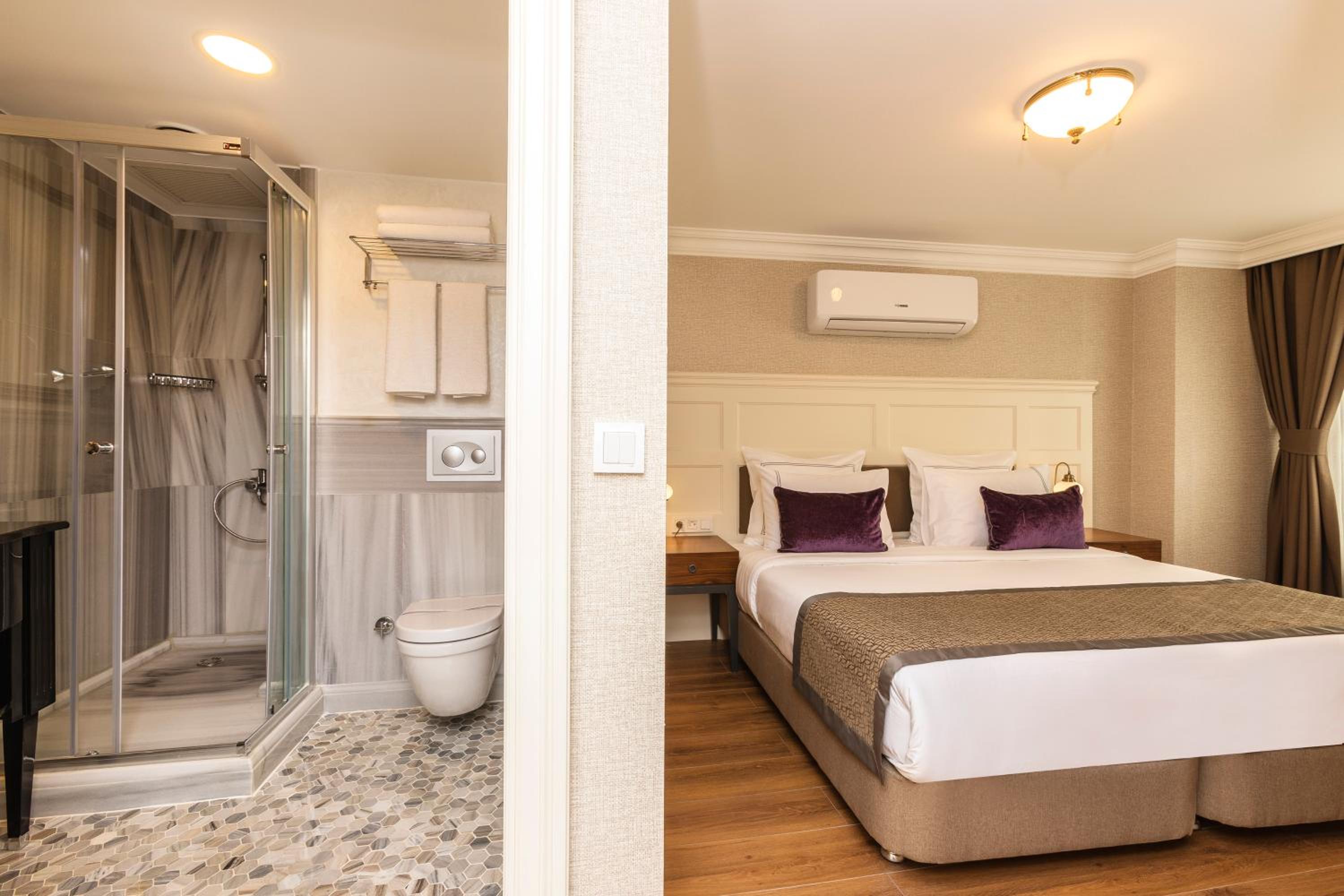 Meroddi La Porta Otel - Image 63