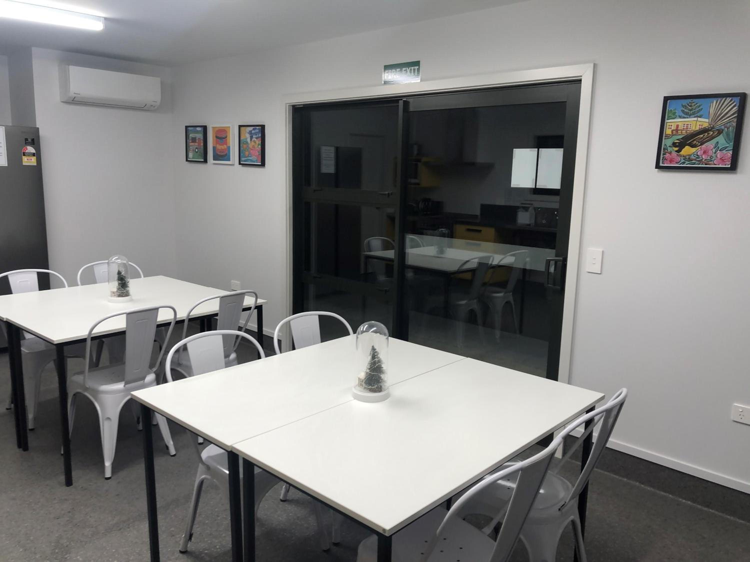 Photo 14