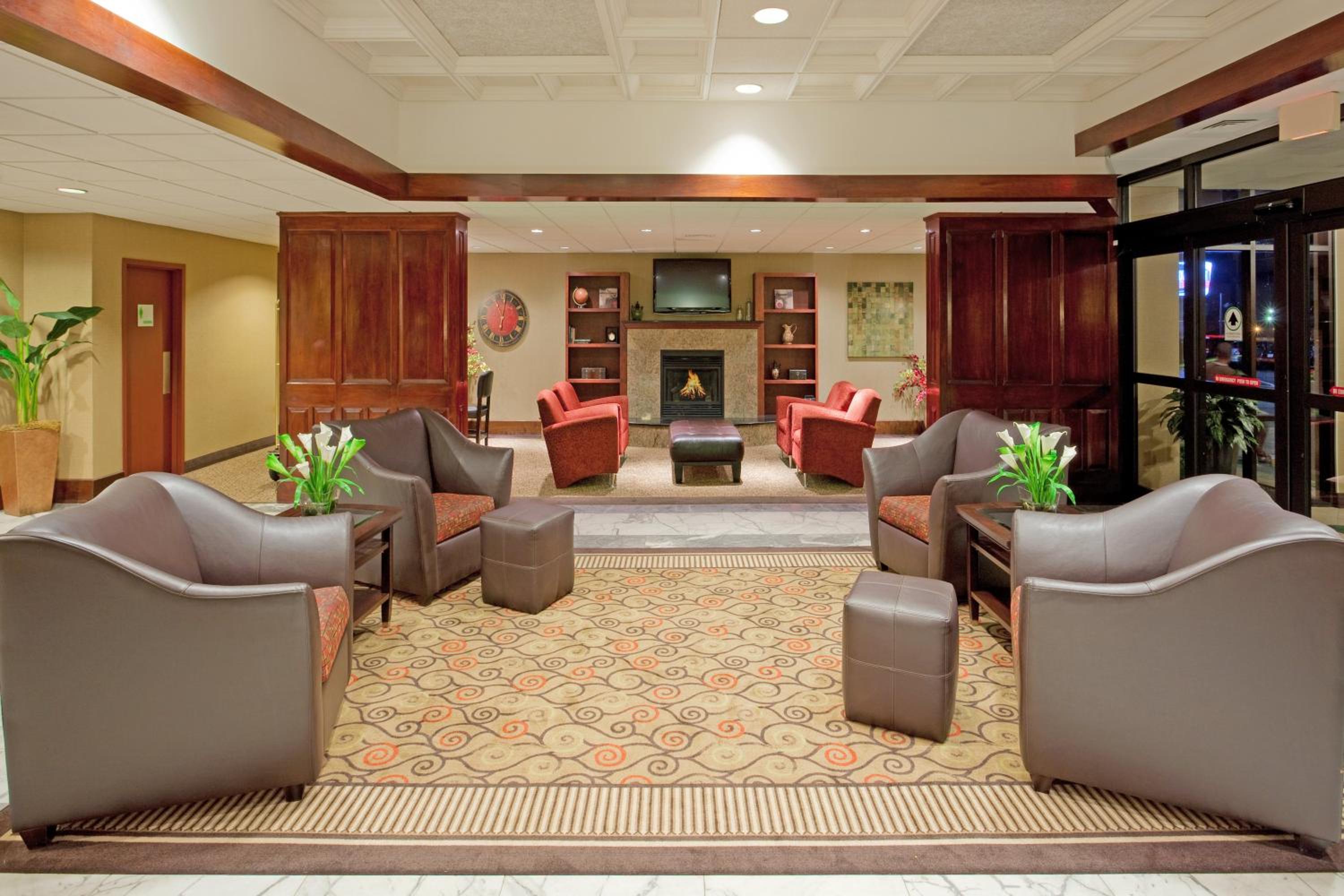 Portsmouth Vacations - Holiday Inn Portsmouth, an IHG Hotel - Property Image 47