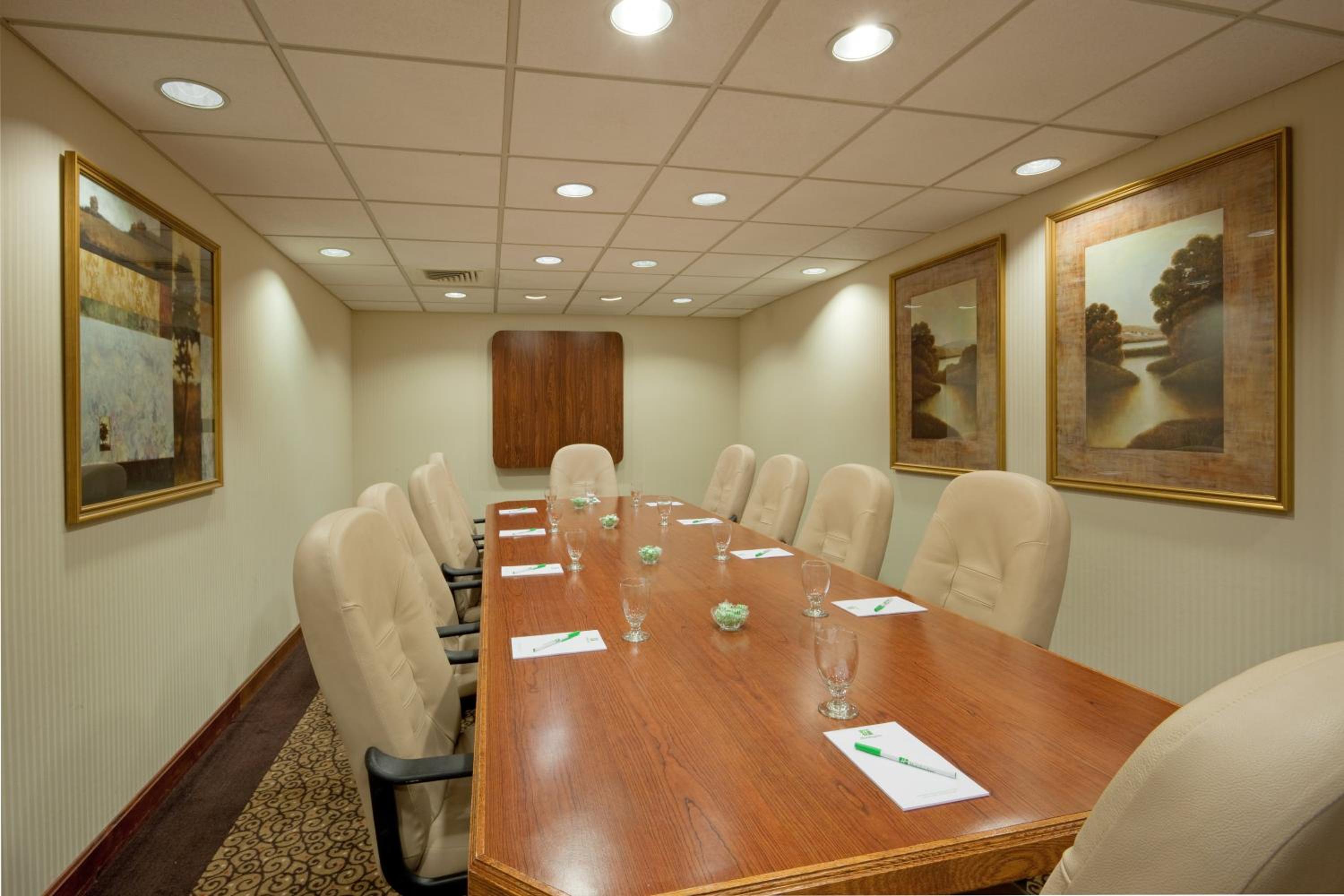 Portsmouth Vacations - Holiday Inn Portsmouth, an IHG Hotel - Property Image 48