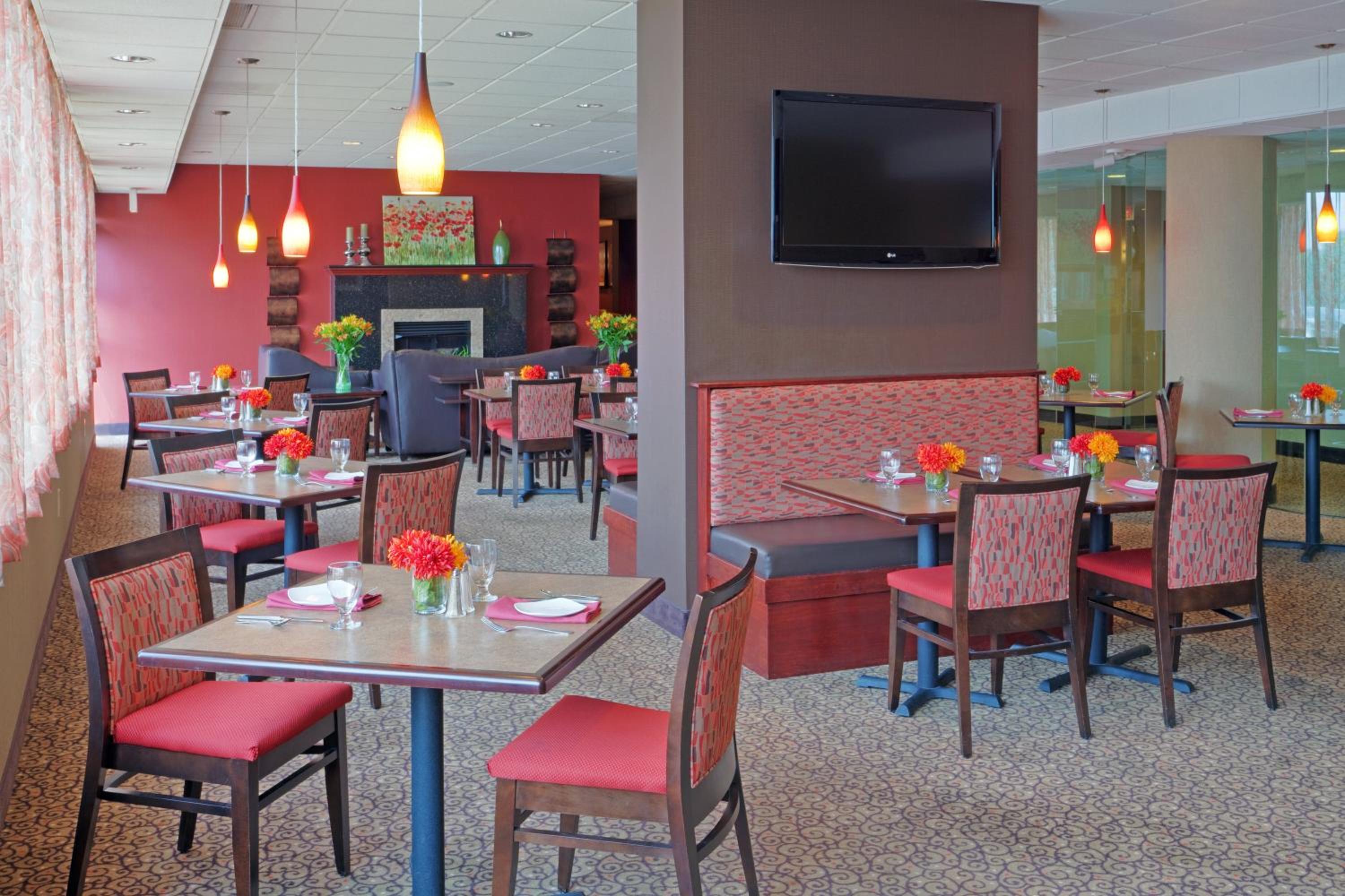 Portsmouth Vacations - Holiday Inn Portsmouth, an IHG Hotel - Property Image 4