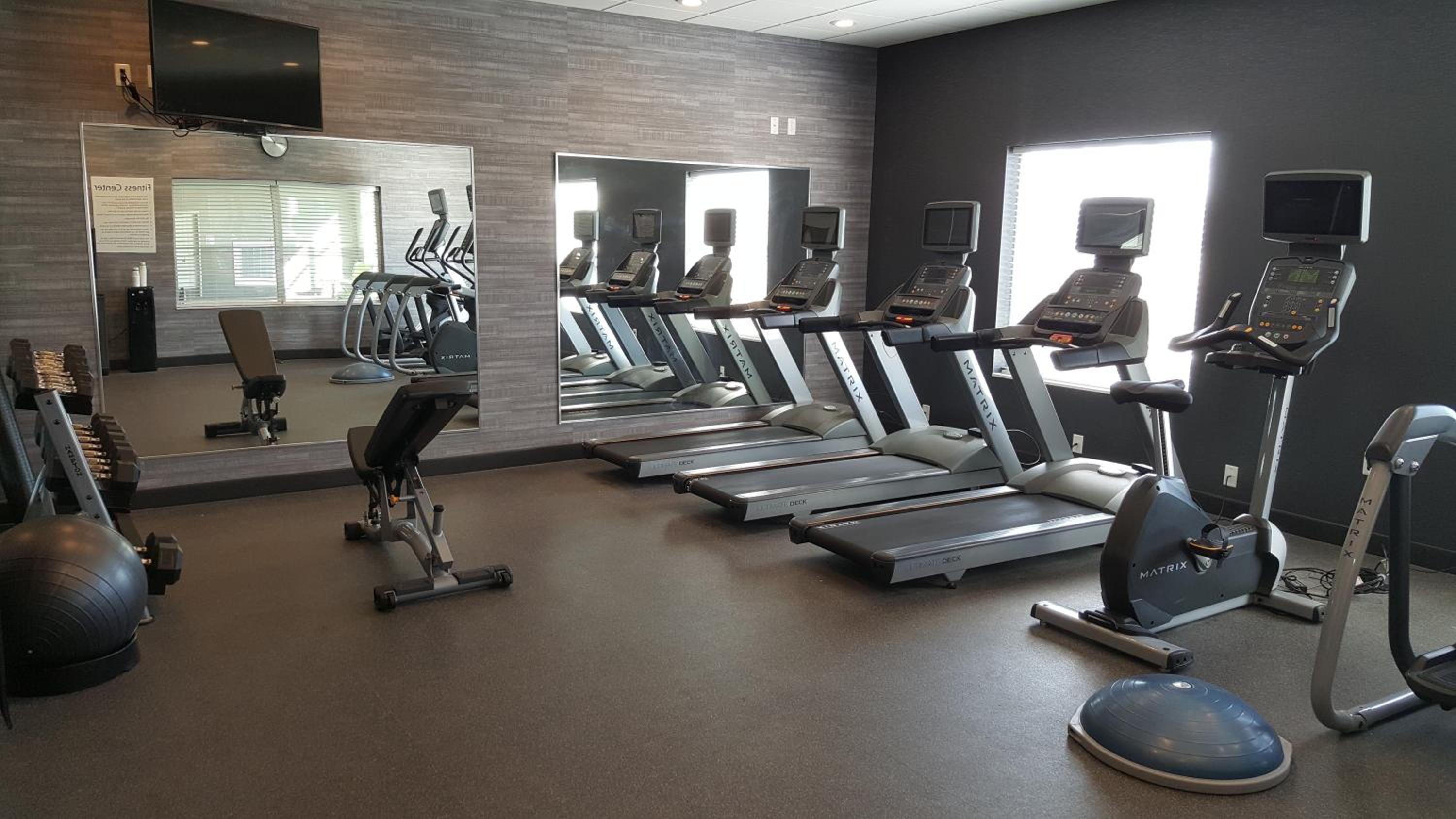 Decatur Vacations - Holiday Inn  Suites Decatur-Forsyth, an IHG Hotel - Property Image 9