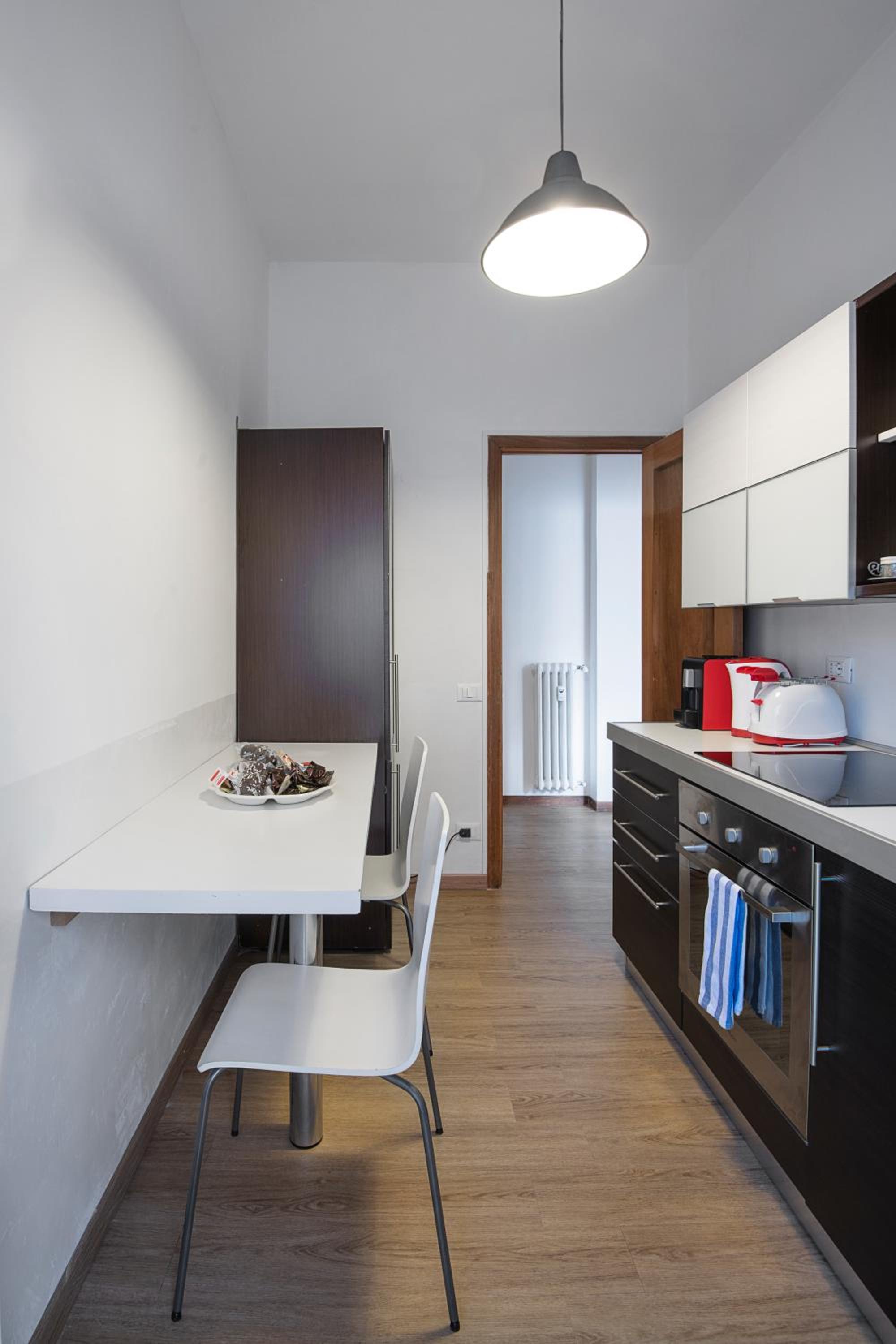 Casa Primavera en Bergamo — kitchen