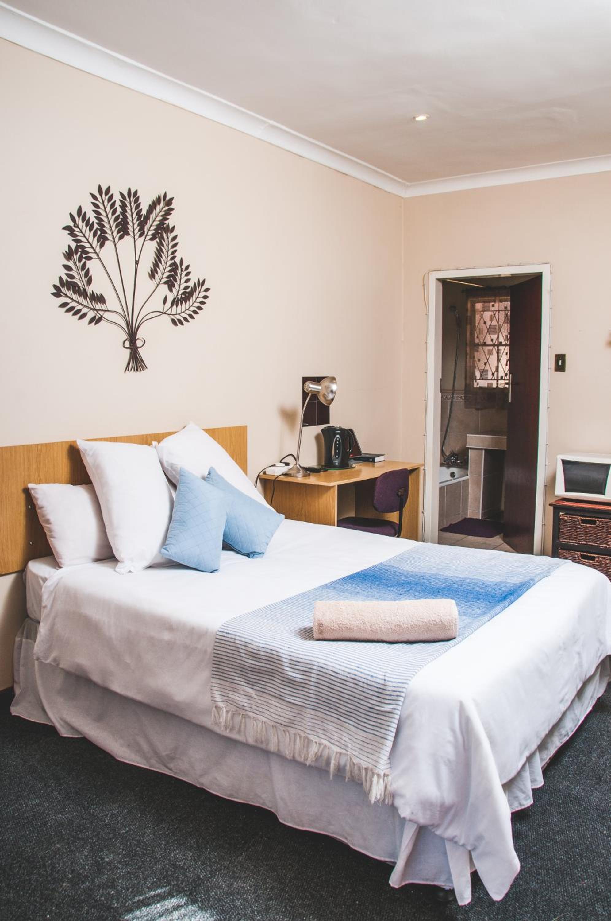 Ferndale Lodge