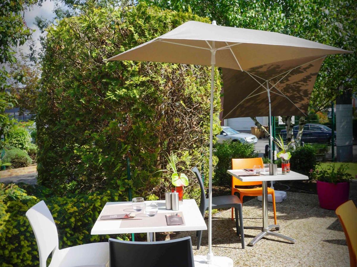 outdoor BBQ area