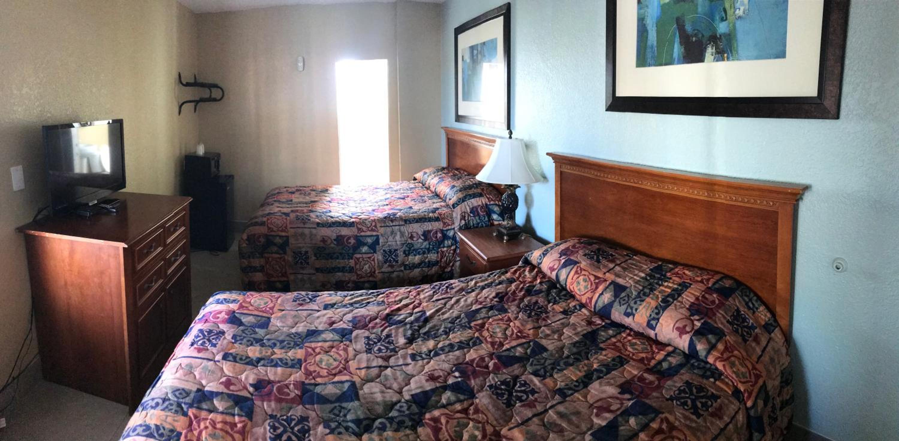 San Marina Motel Daytona view 2