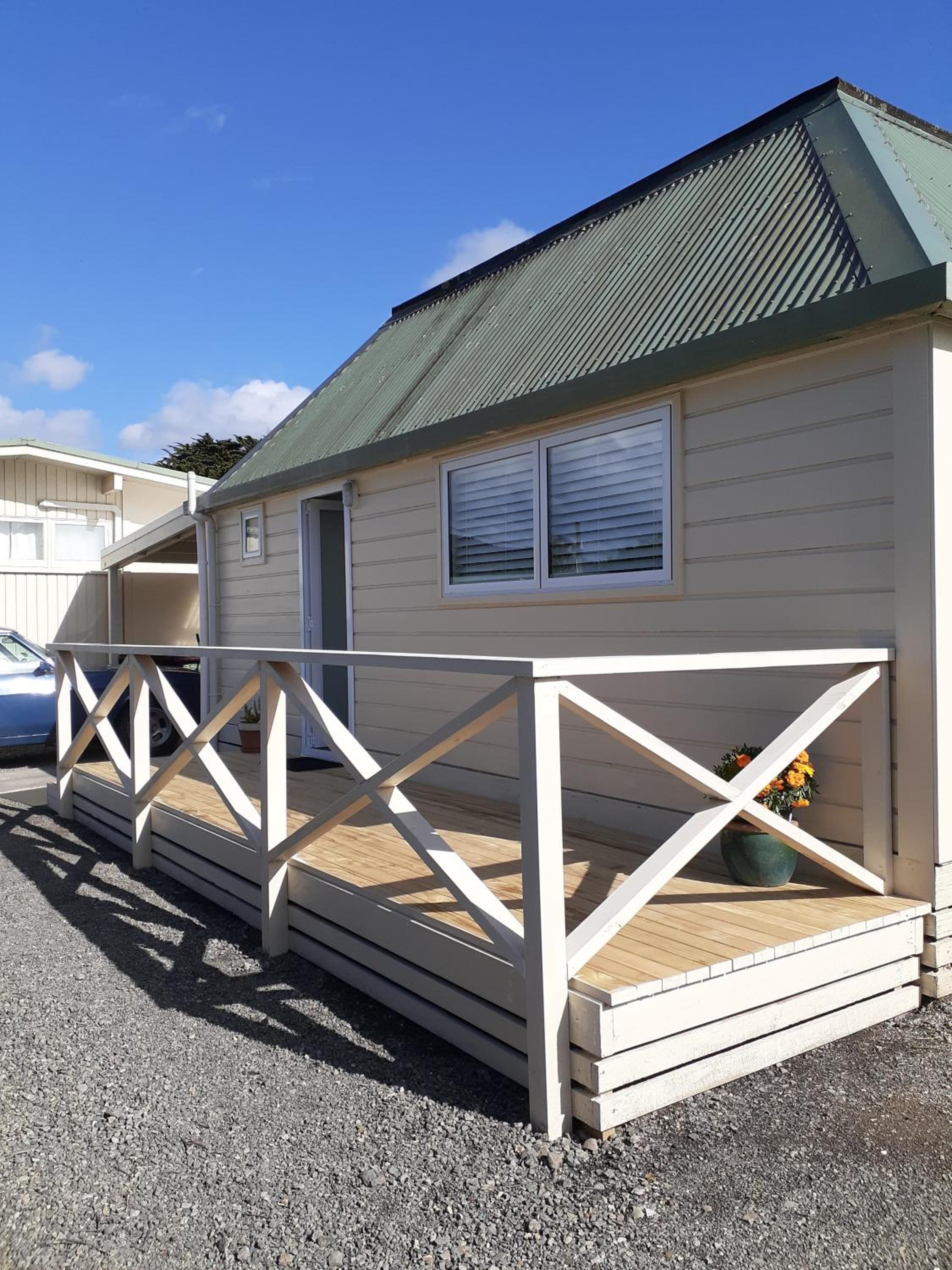 Featherston Motels And Camping