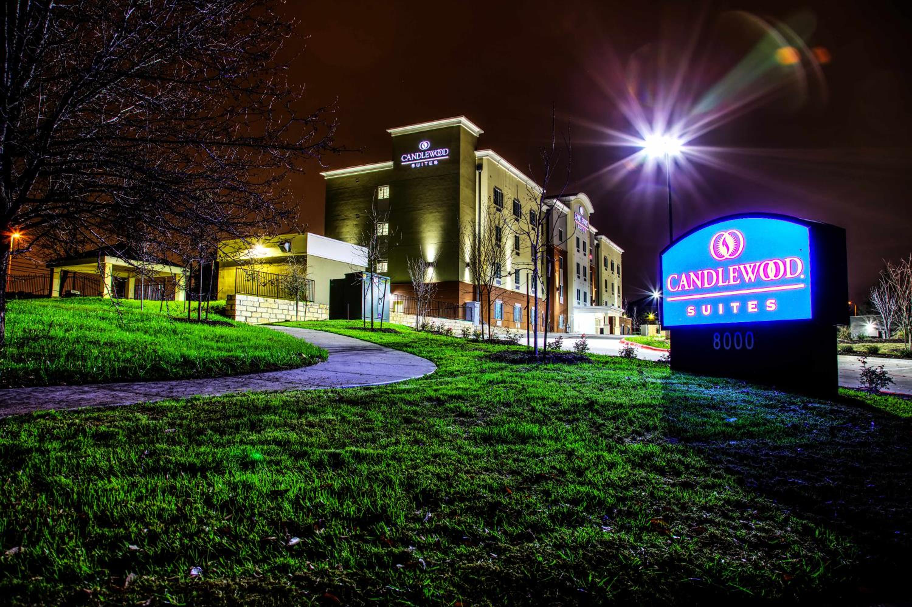 Hotel Candlewood Suites - Austin North, an IHG Hotel - Image 1