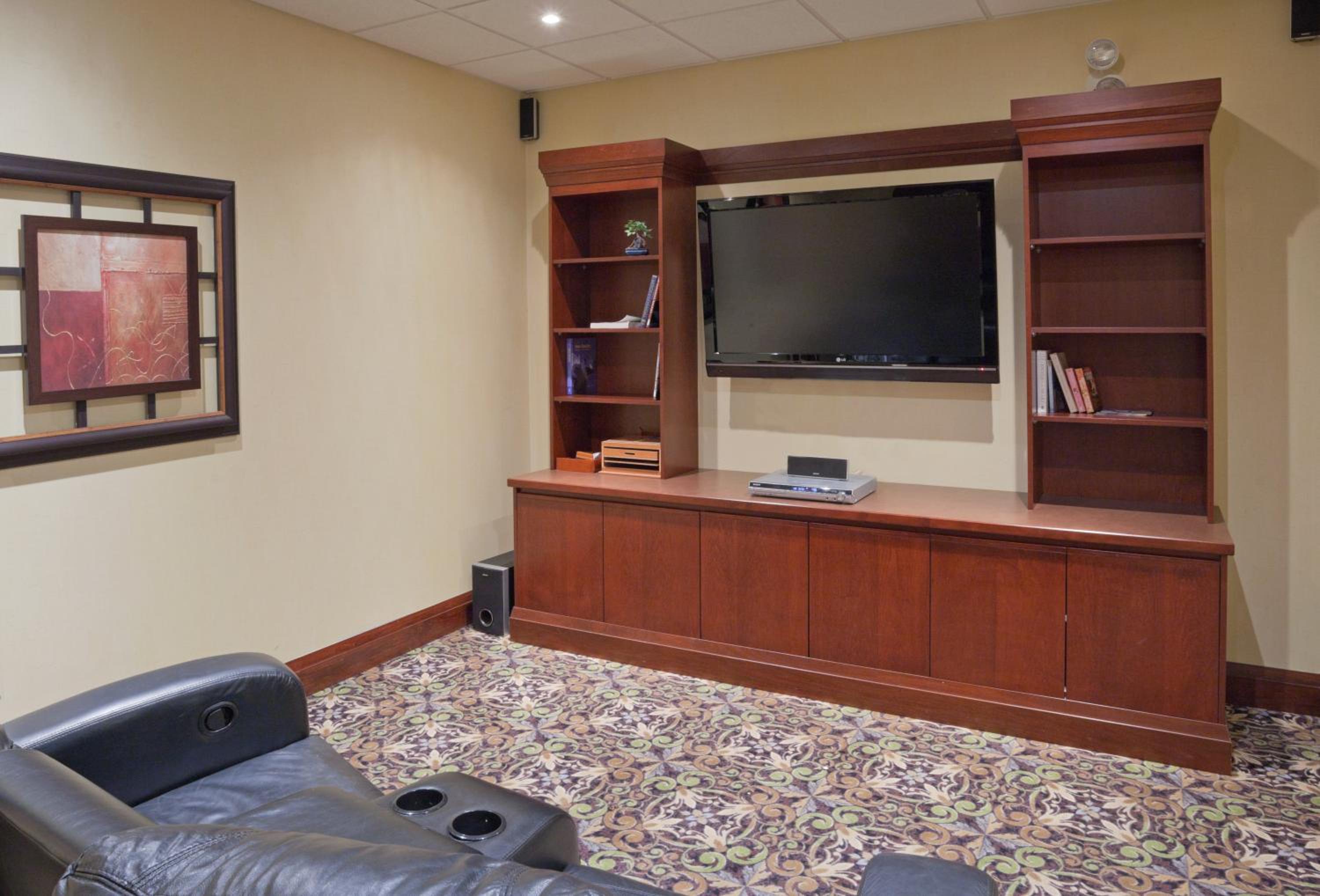 Guelph Vacations - Staybridge Suites Guelph, an IHG Hotel - Property Image 25