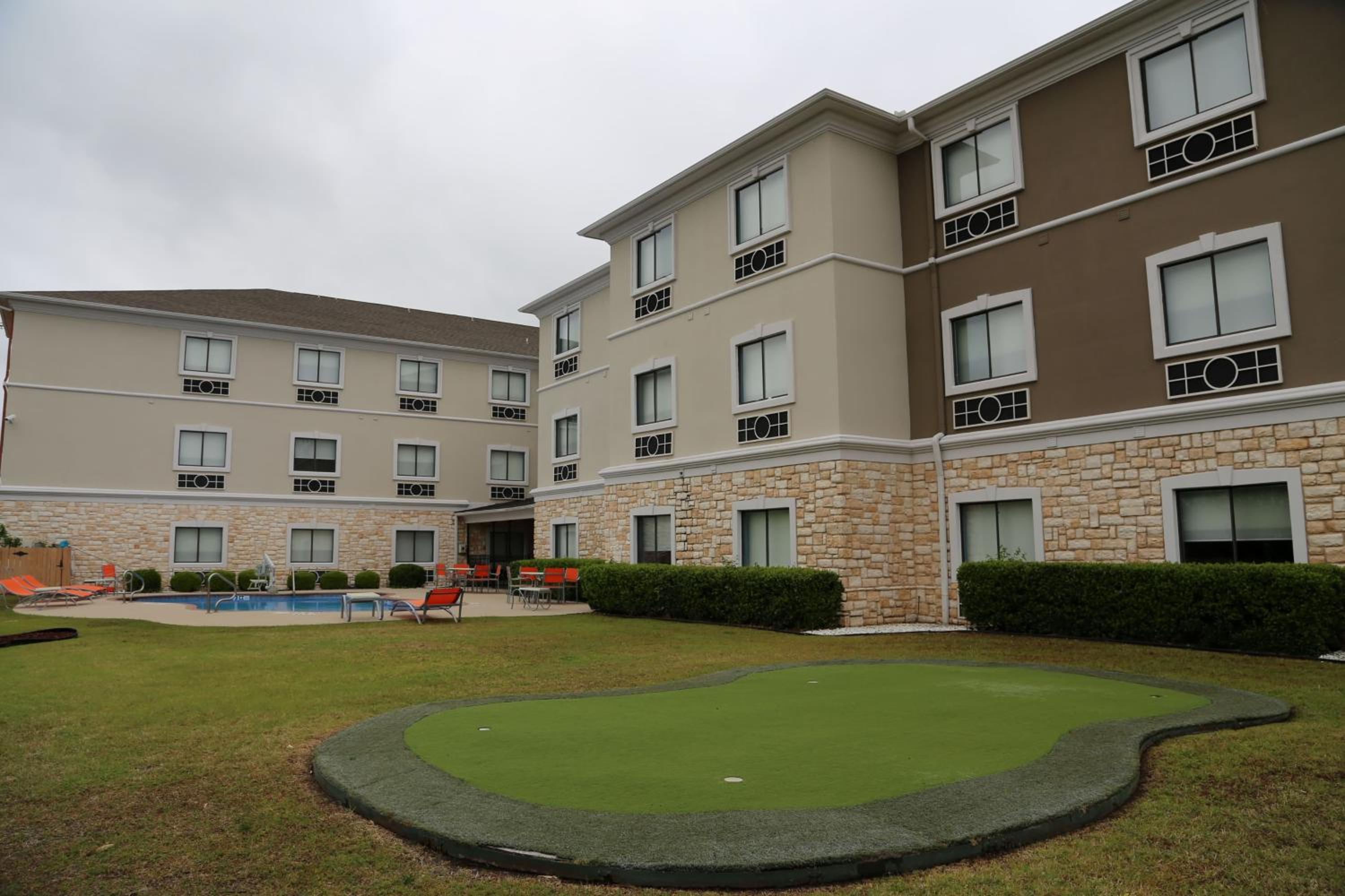 Greenville Vacations - Holiday Inn Express Hotel  Suites Greenville, an IHG Hotel - Property Image 10