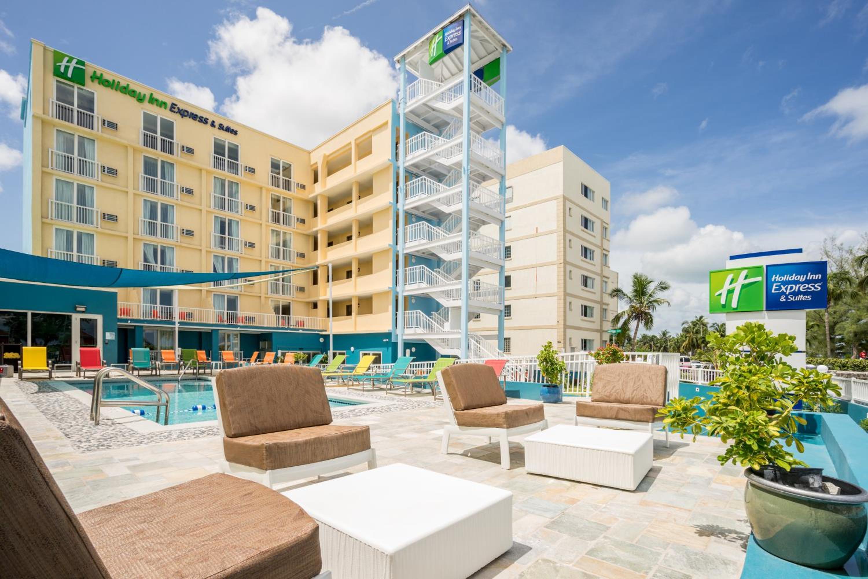 Nassau - Paradise Island Vacations - Holiday Inn Express  Suites Nassau, an IHG Hotel - Property Image 9
