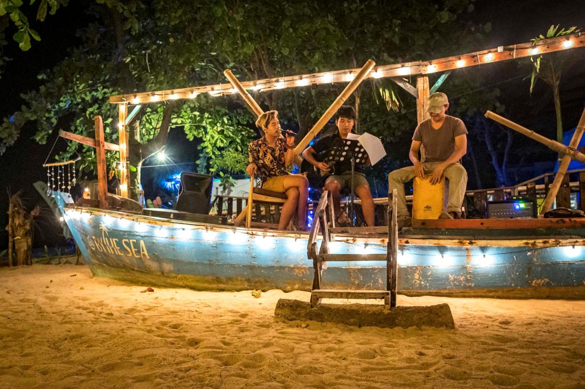 By The Sea Koh Mak Boutique Guesthouse