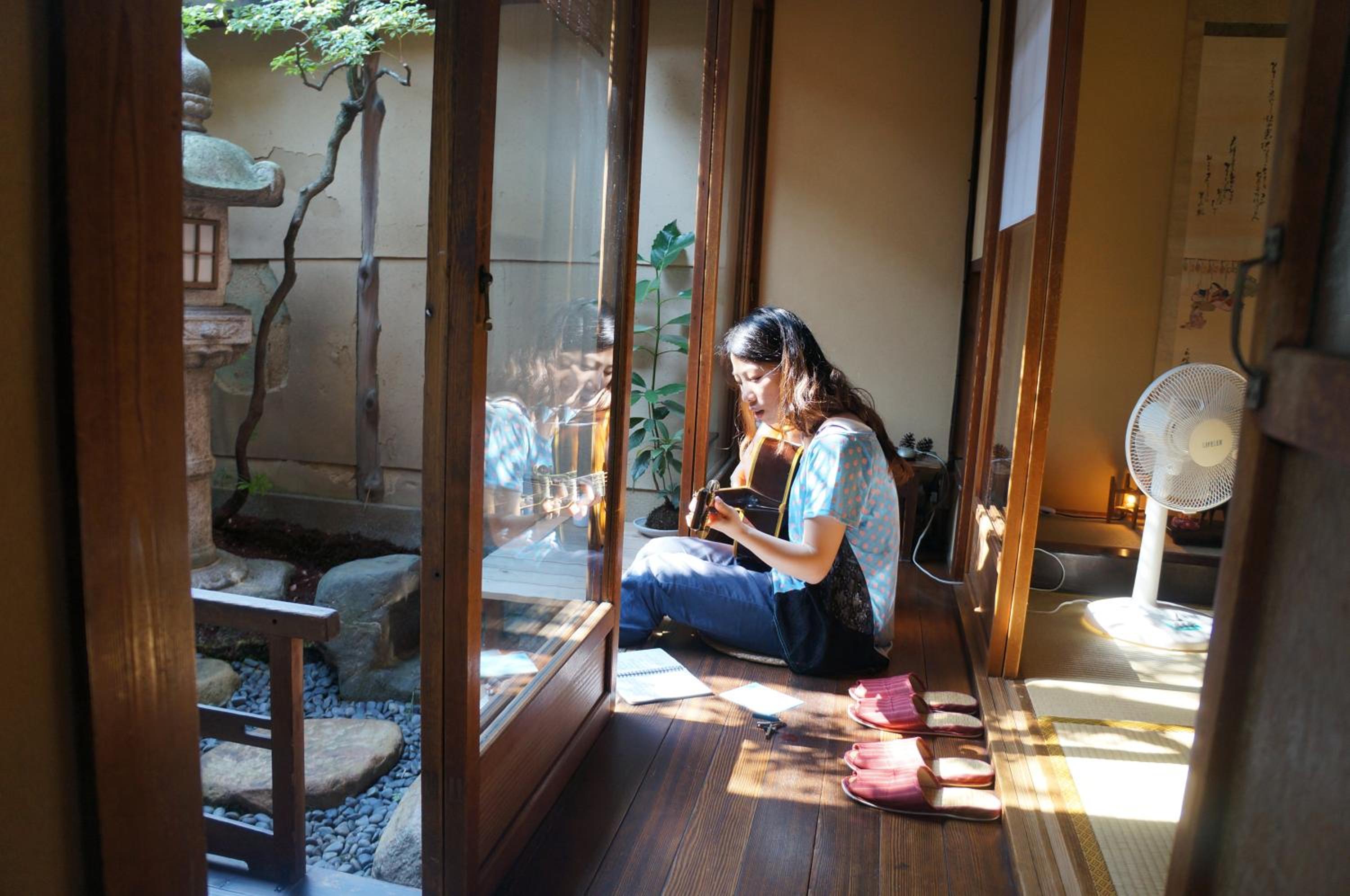 Guesthouse Itoya Kyoto view 3