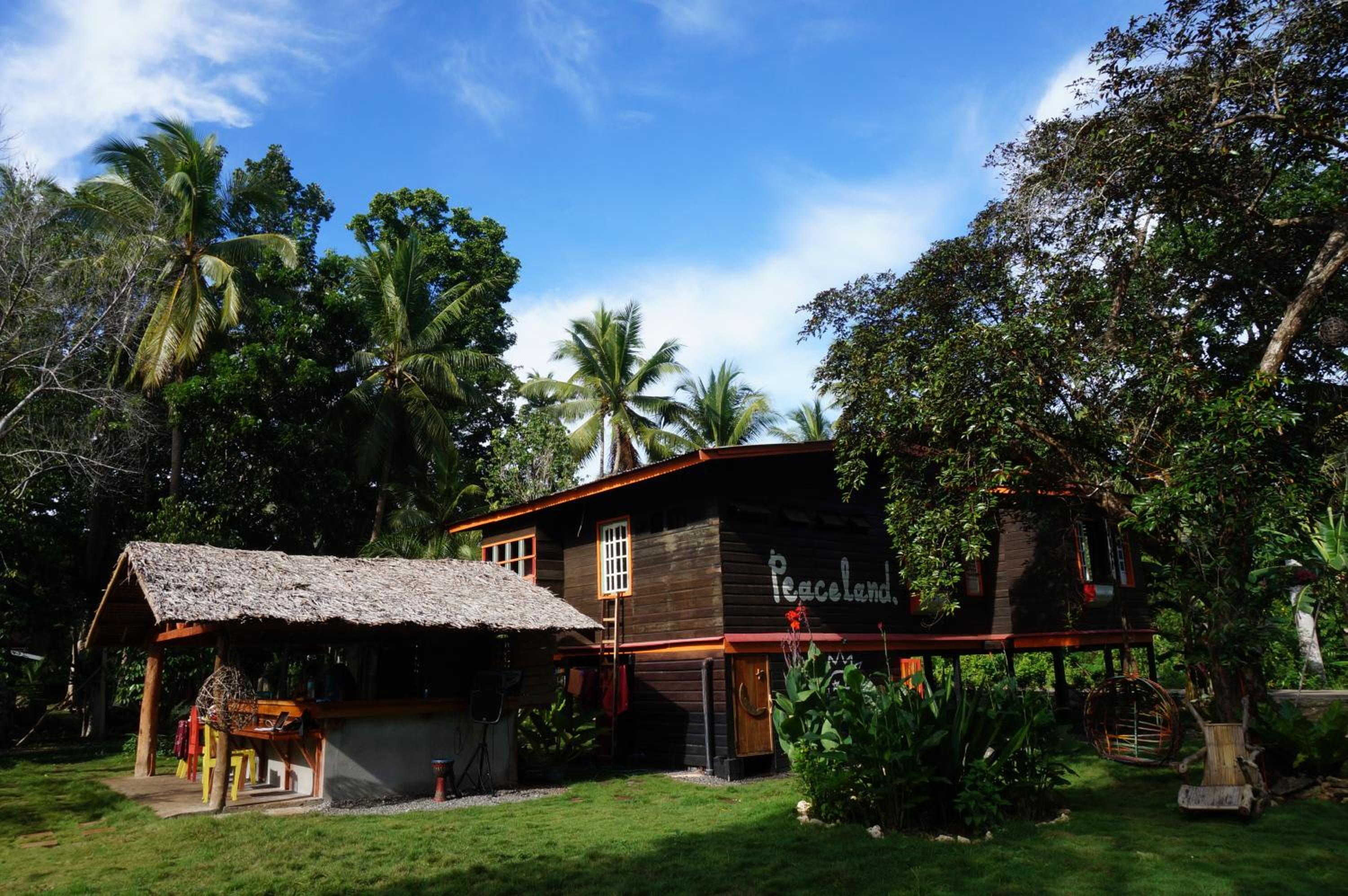 Peaceland Hostel