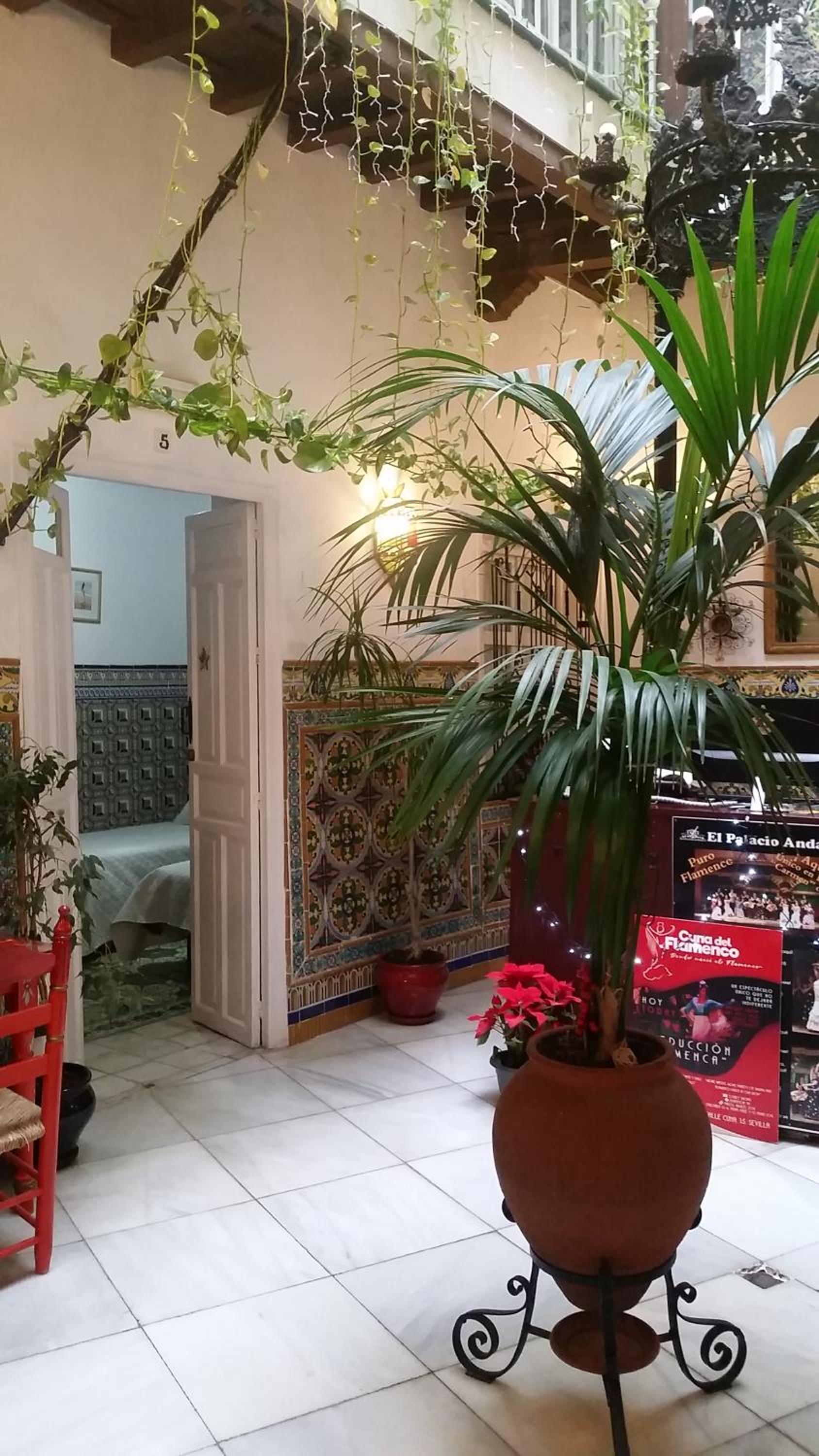 Hostal Lis