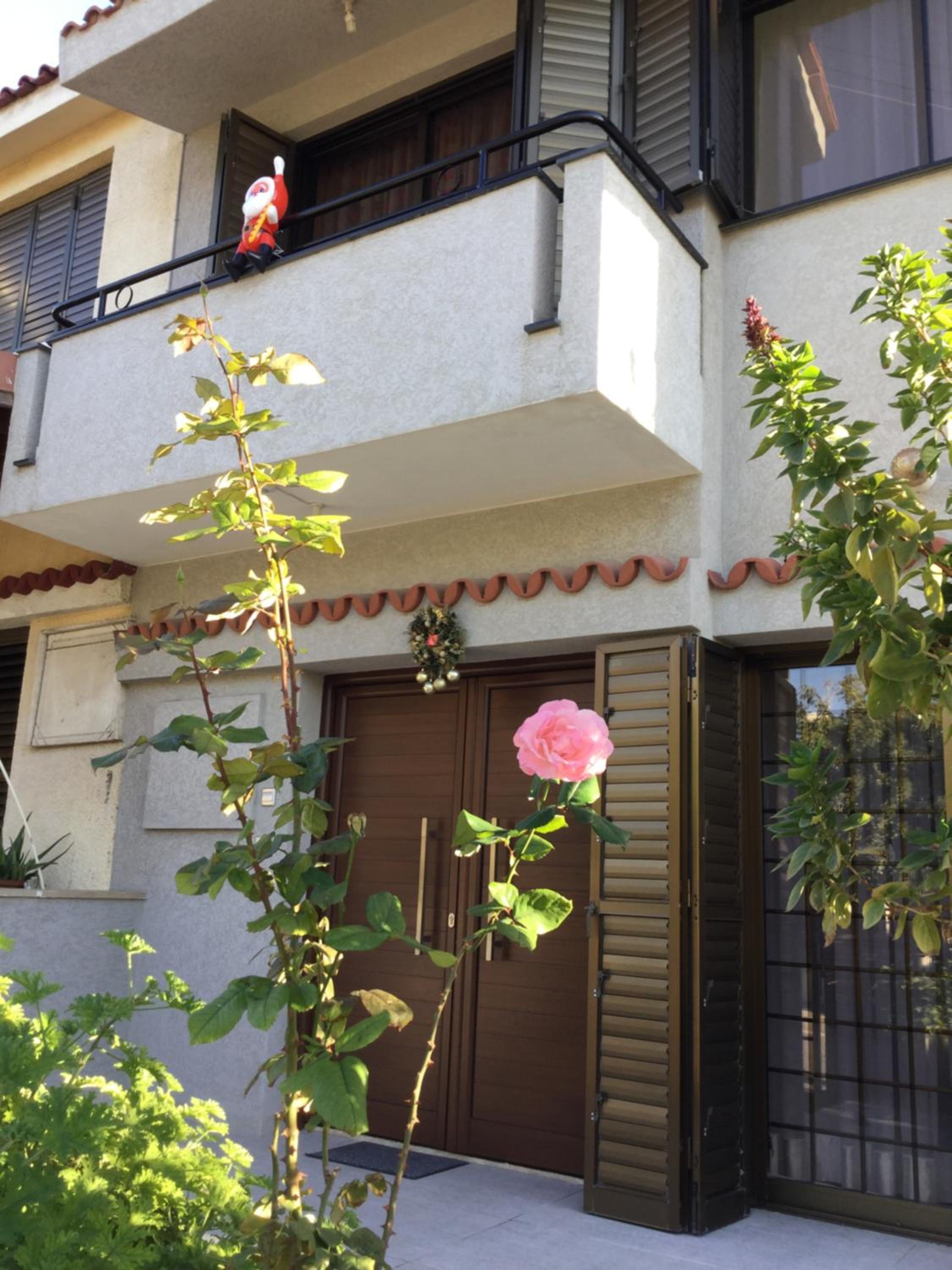 Nikola's House
